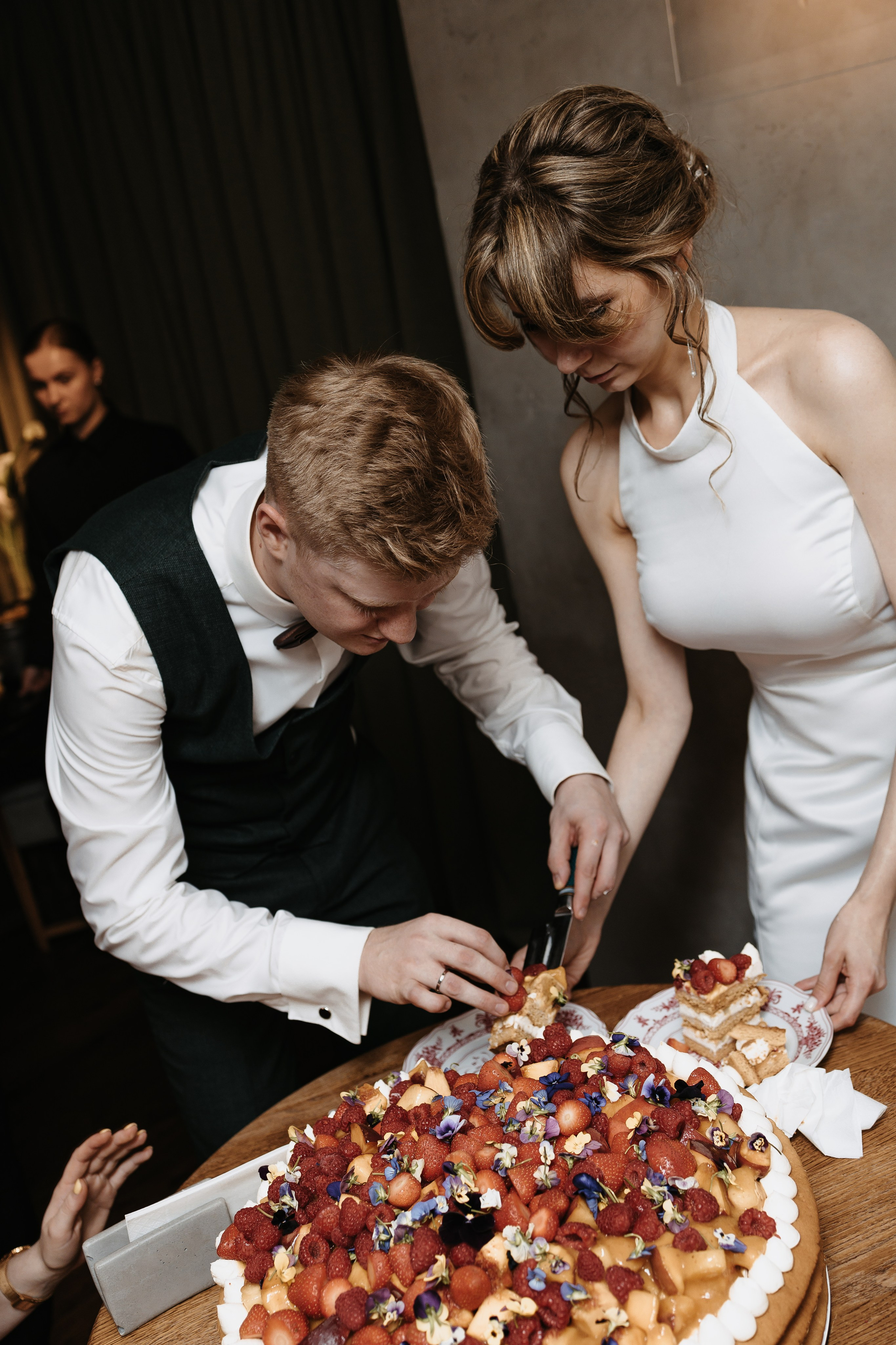 Илья и Ксюша (2024). Свадебный и семейный фотограф в Москве Яна Шувалова