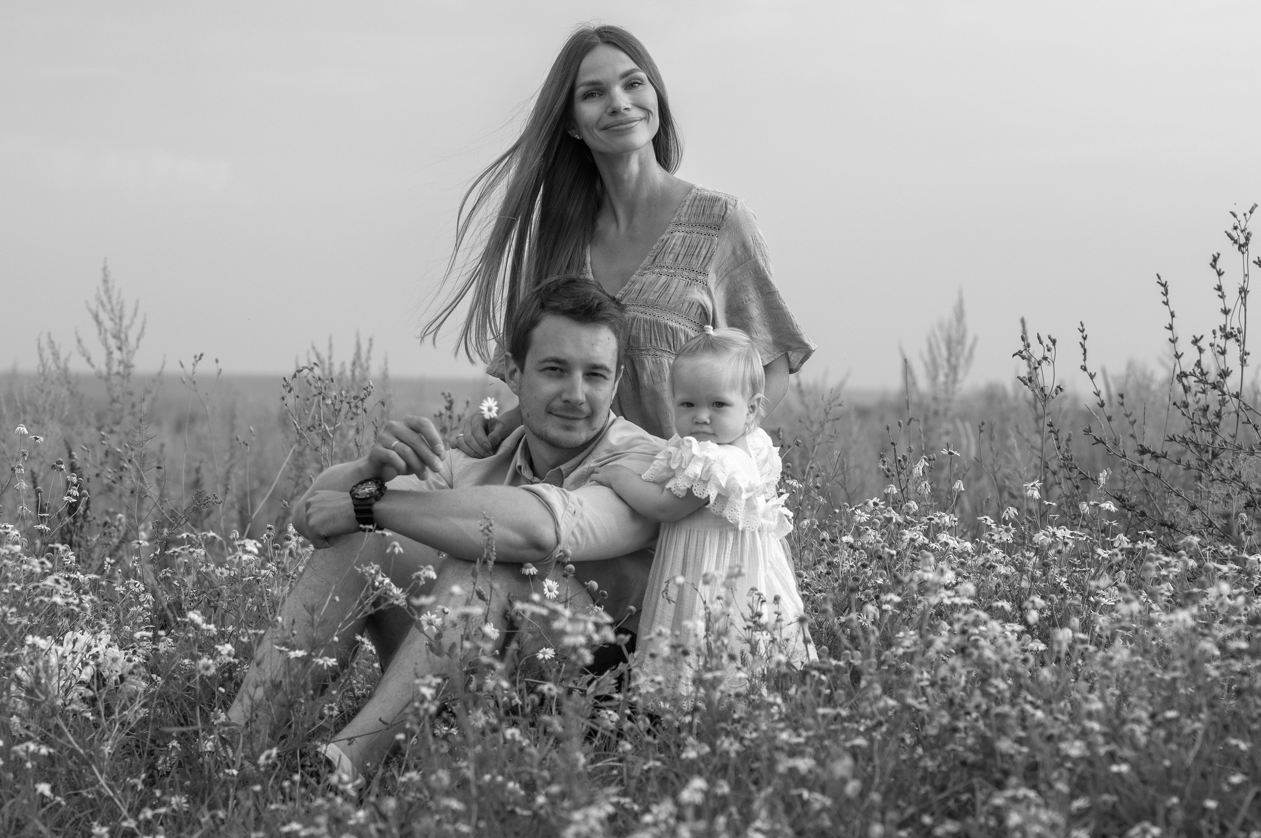 Анюта, Тасенька, Слава. Полынь, радуга, ромашки. НН. Детский и семейный фотограф Катерина Мишина