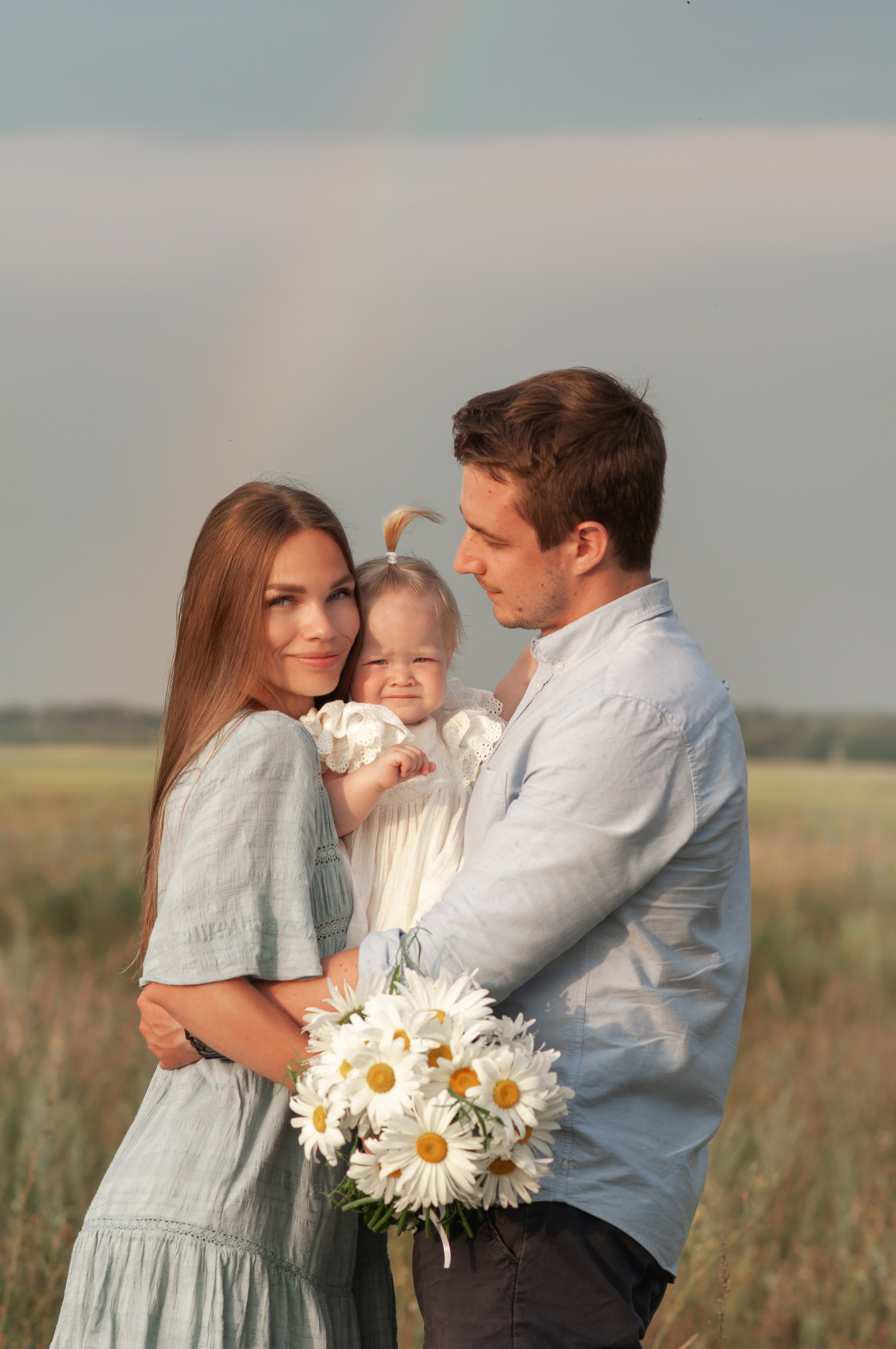 Анюта, Тасенька, Слава. Полынь, радуга, ромашки. НН. Детский и семейный фотограф Катерина Мишина