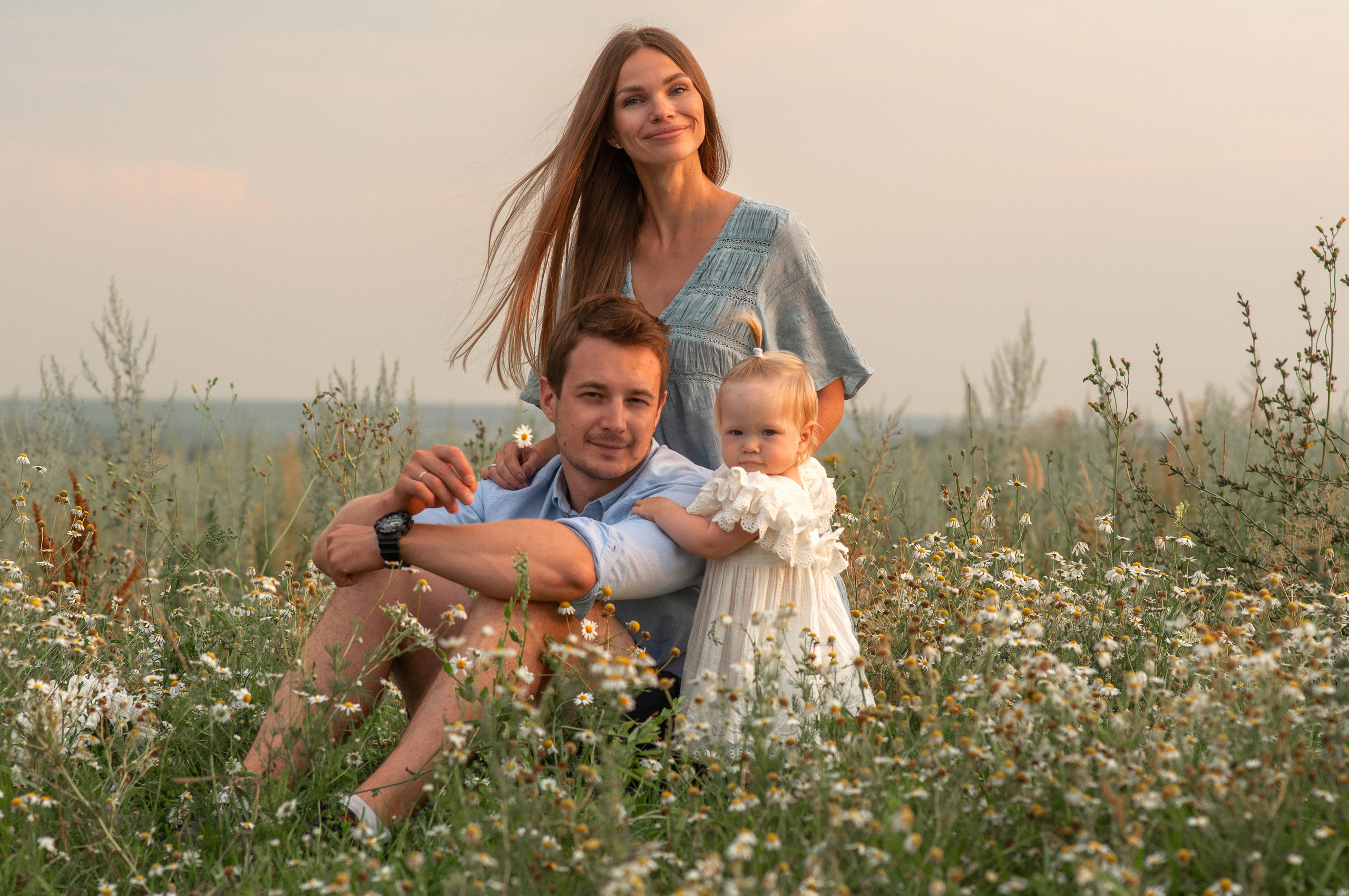 Анюта, Тасенька, Слава. Полынь, радуга, ромашки. НН. Детский и семейный фотограф Катерина Мишина