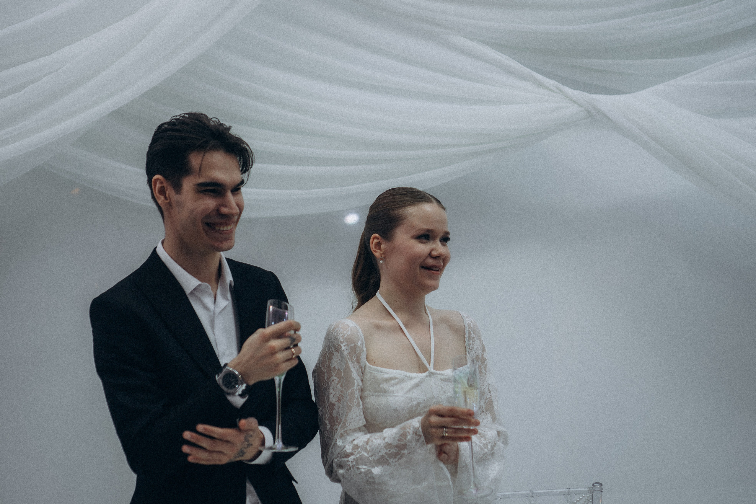 СВАДЕБНАЯ СЬЕМКА СБОРОВ В ОТЕЛЕ И ВЫЕЗД НА ЦЕРЕМОНИЮ (СНЯТО В СИБИРЕ В НИЖНЕВАРТОВСКЕ). Профессиональный фотограф, Санкт-Петербург — Виктория Богомолова