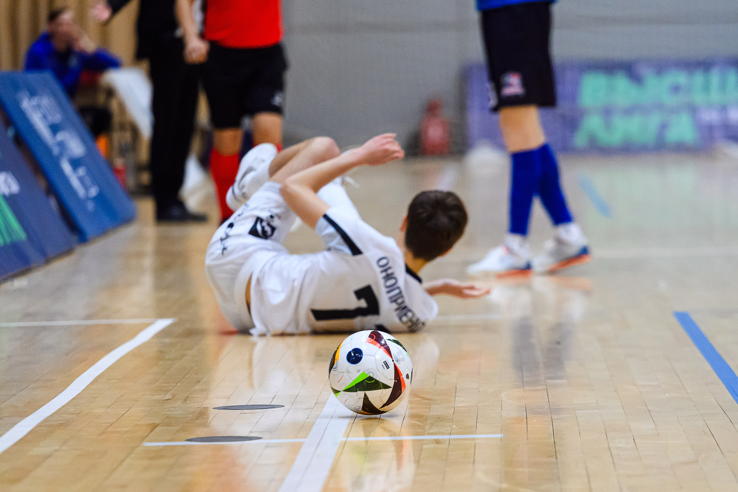 Высшая лига по футзалу — Сезон 2024-2025 — 2ой тур. Репортажный фотограф в Кемерово