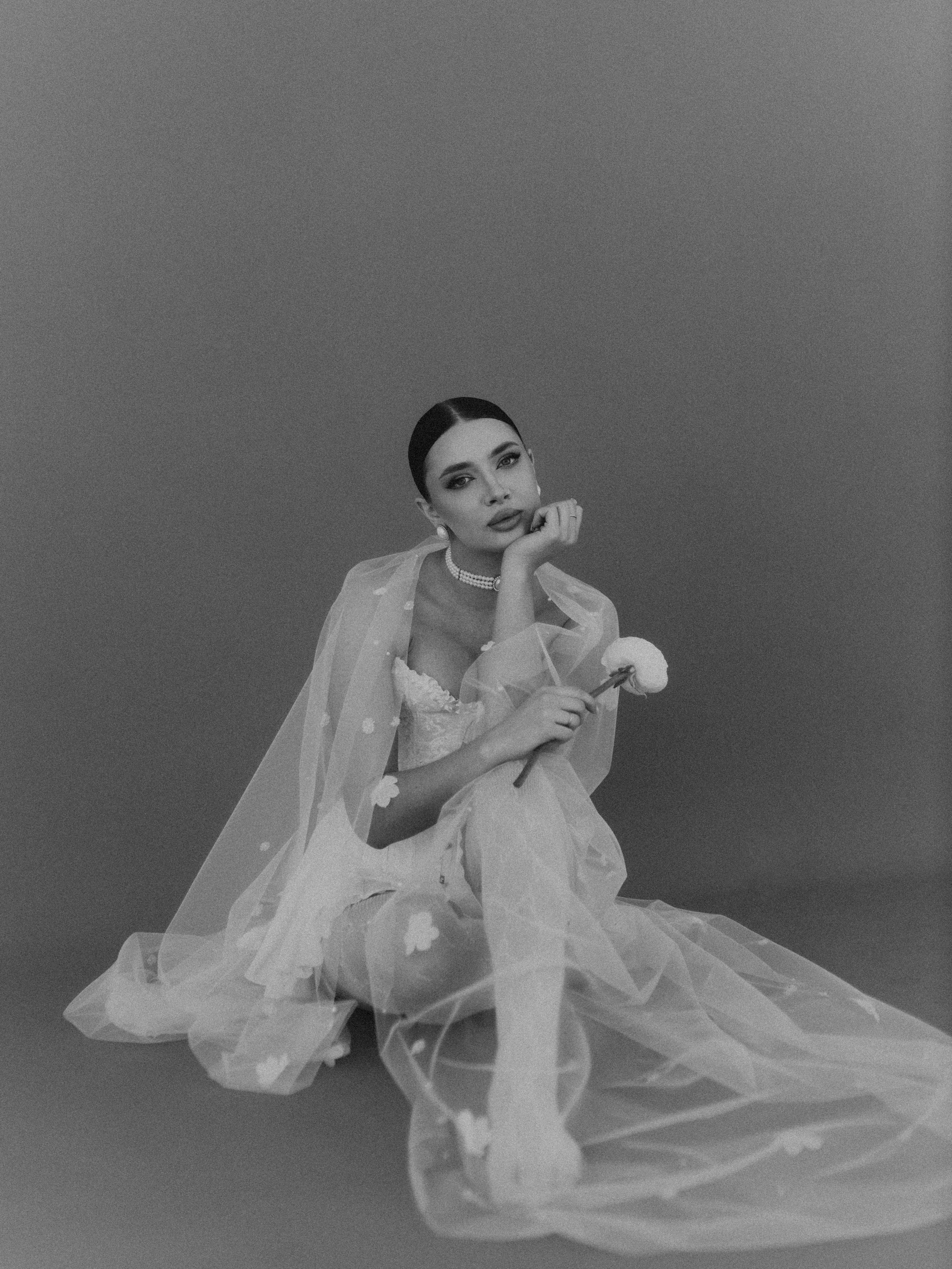 Мария в ArtModa (вариант утра невесты). Свадебные фотографы в Гомеле и Минске Сергей и Анастасия Фещенок