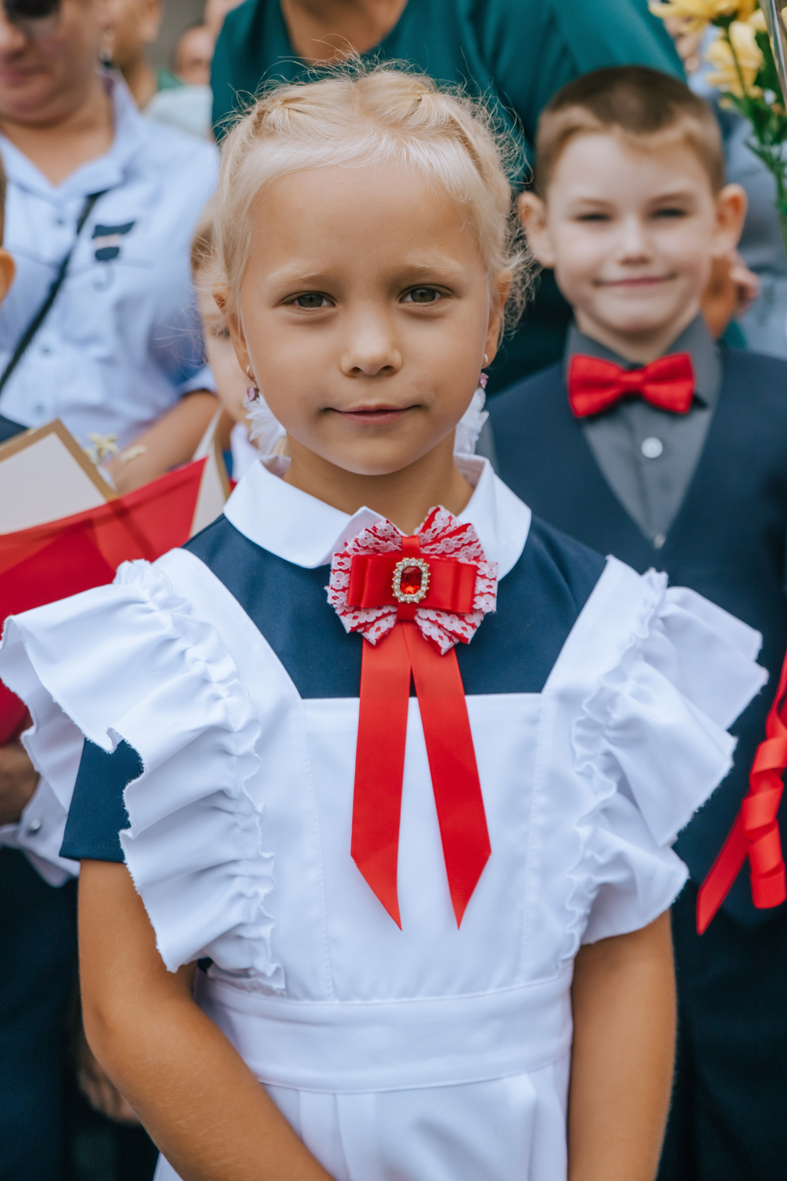 1в — школа 11 — 2025. Фотограф Ярмишко Дарья. Выпускные фотокниги