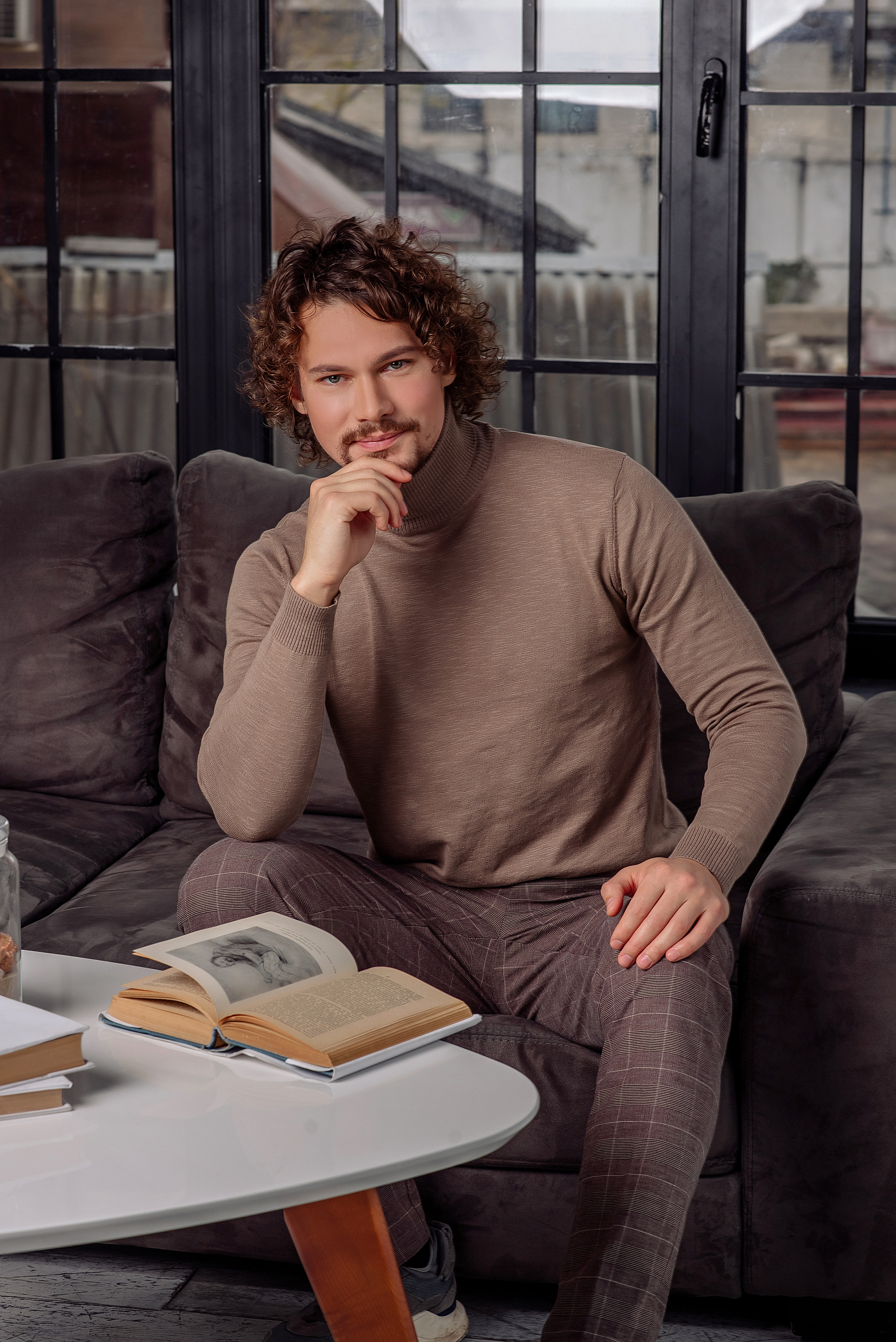 Бизнес портрет (контент-съёмка). Анастасия Русяева — профессиональный фотограф в Москве