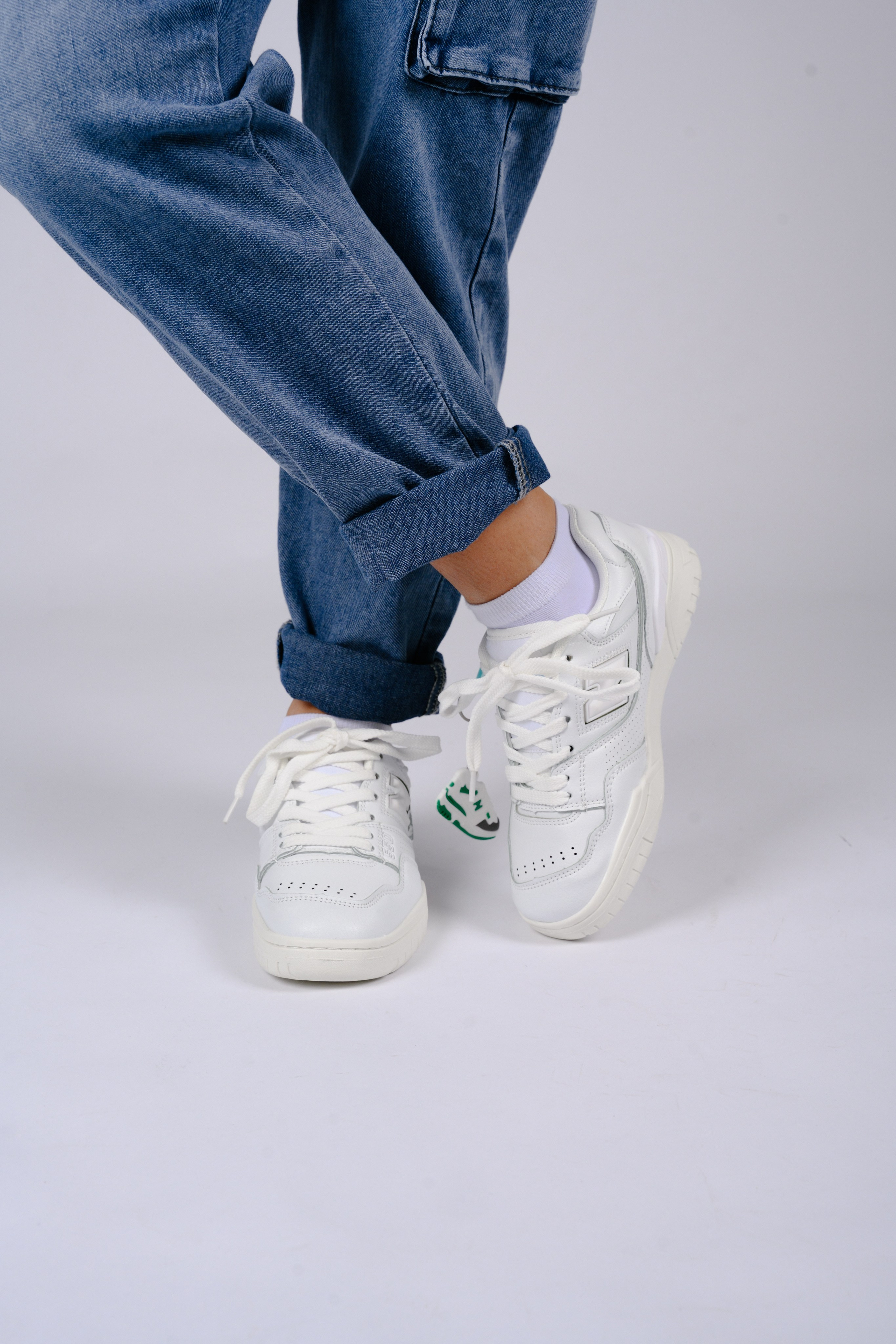 Кроссовки для wb. Фотограф в Красноярске