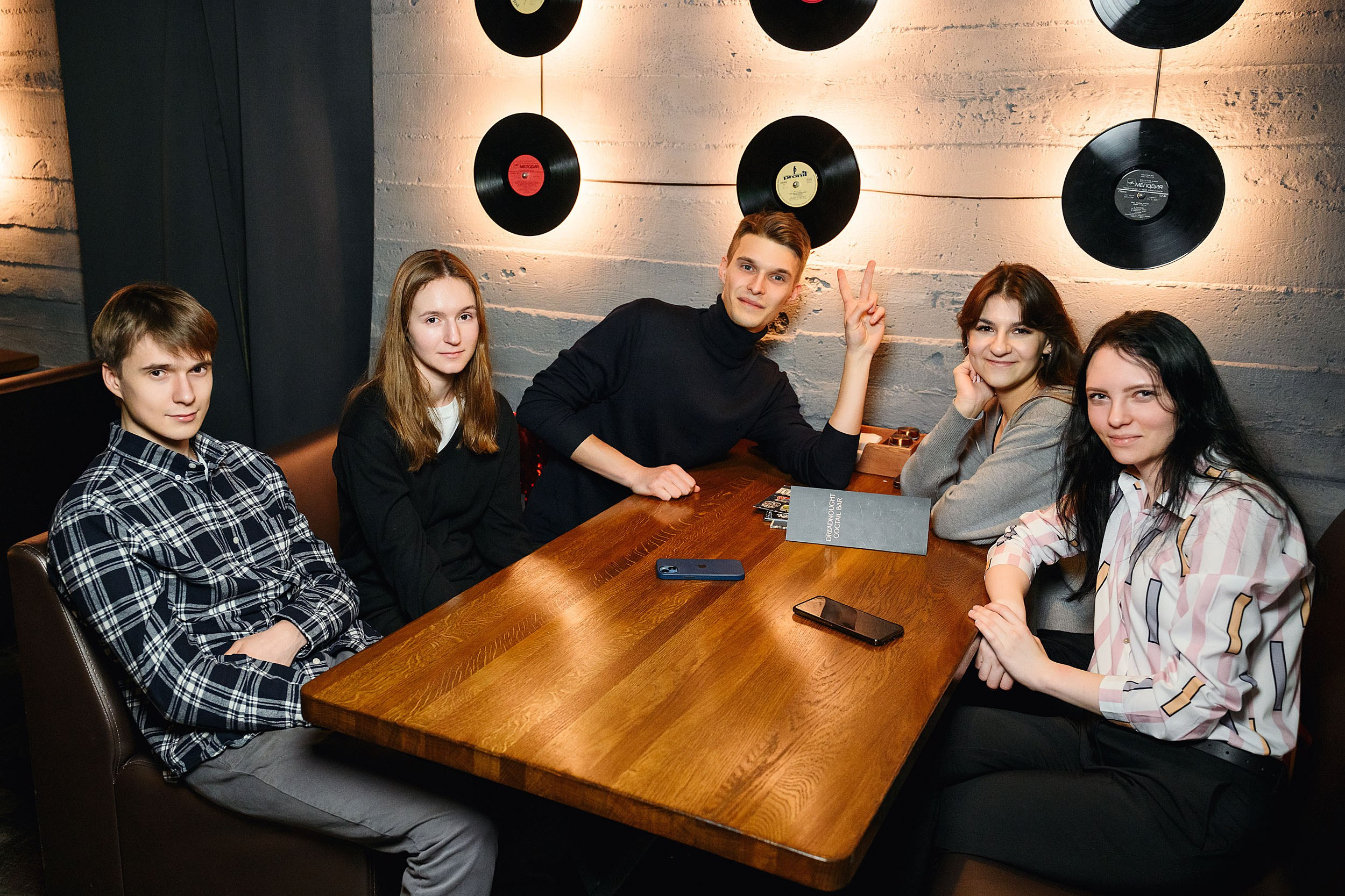 Фоторепортаж из бара Dreadnought. One Media Life: фоторепортажи, фотоотчеты с мероприятий и заведений