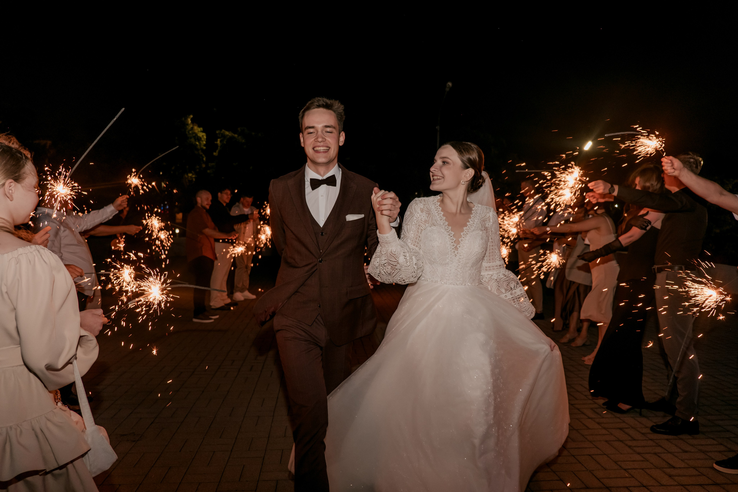 Александра и Арсений. Свадебный фотограф Челябинск