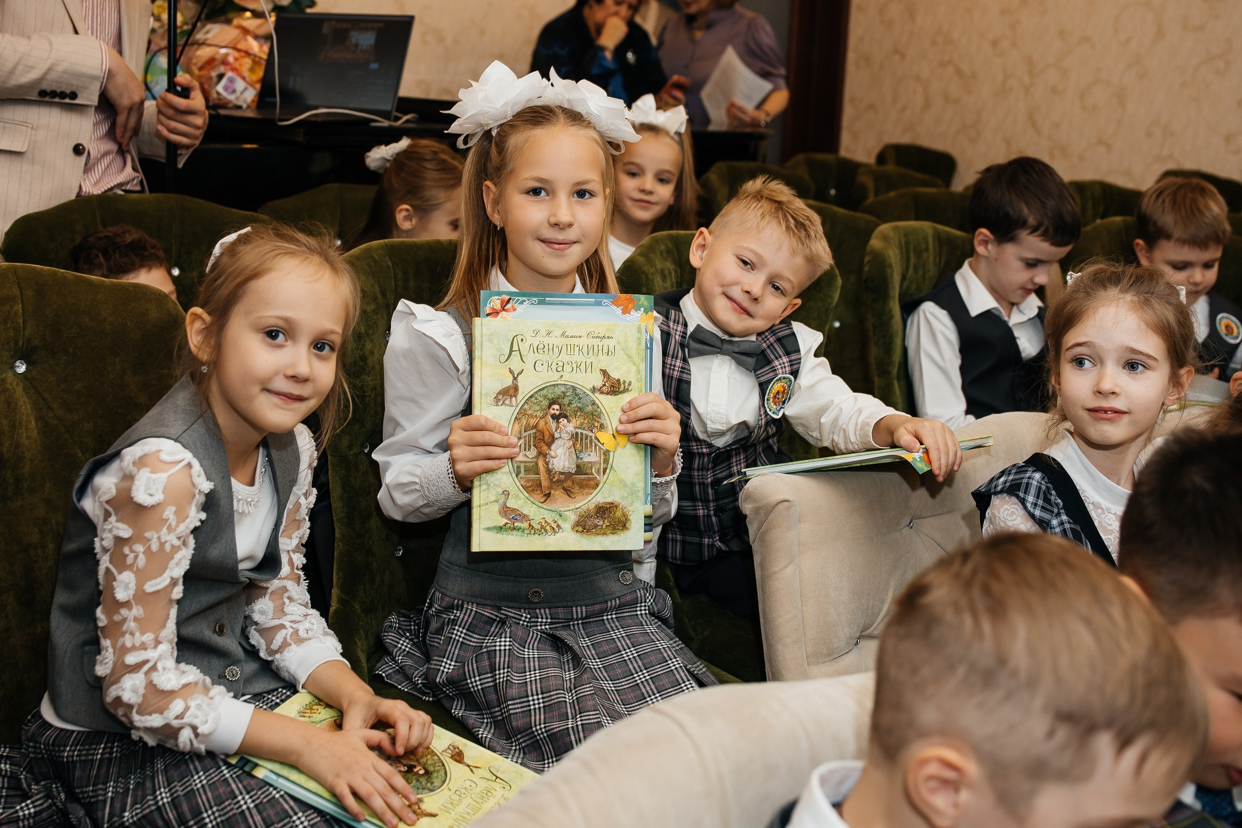 Школьные фото истории. Семейный Женский Фотограф в Москве Камилла Максимова