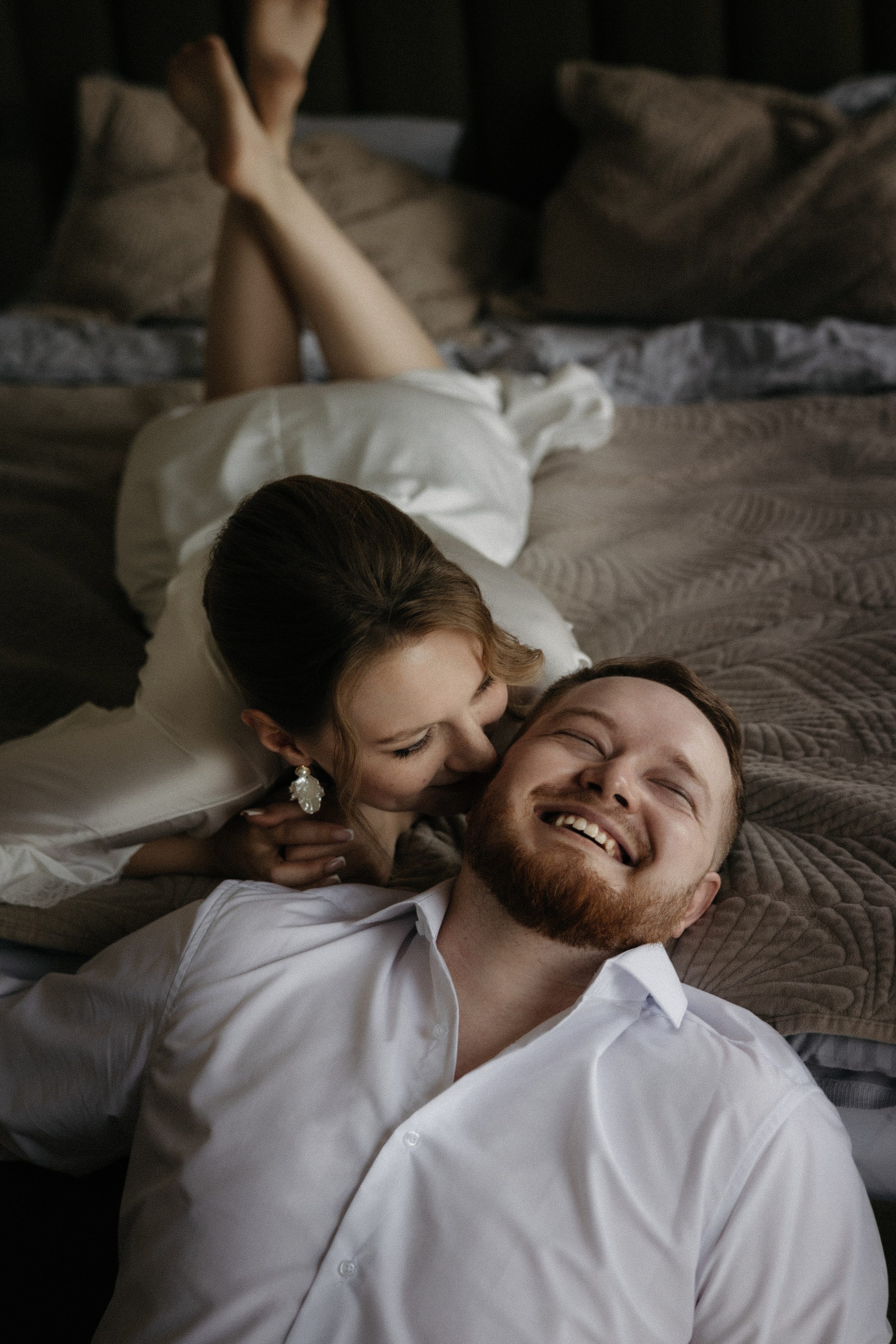 Утро невесты и свадебная фотосессия на теплоходе по Москве-реке