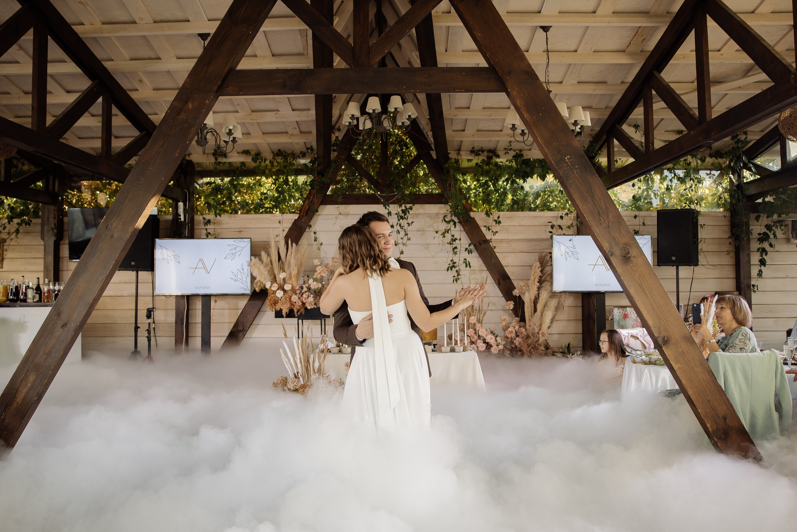 ВАЛЕРИЯ И АЛЕКСАНДР, ПЕГАС. Свадебный и индивидуальный фотограф в Челябинске Евгения Негодяева