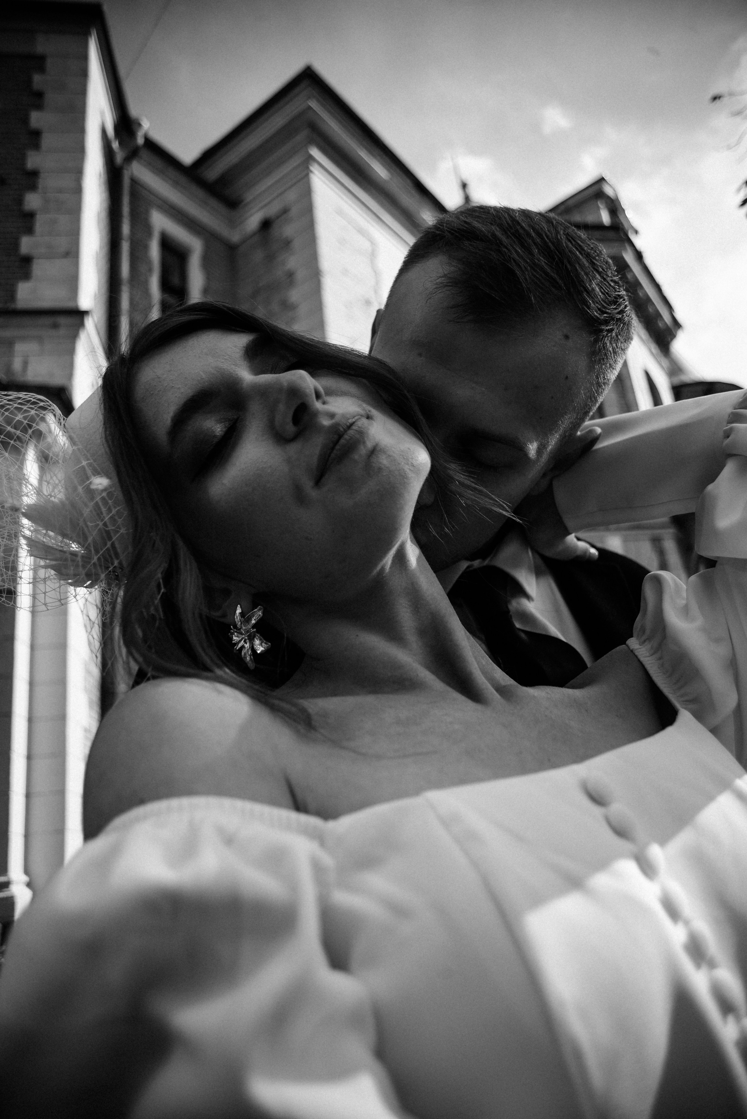 Егор и Виктория Грибоедовский ЗАГС и прогулка по городу. Фотограф Лола Волна, город Москва