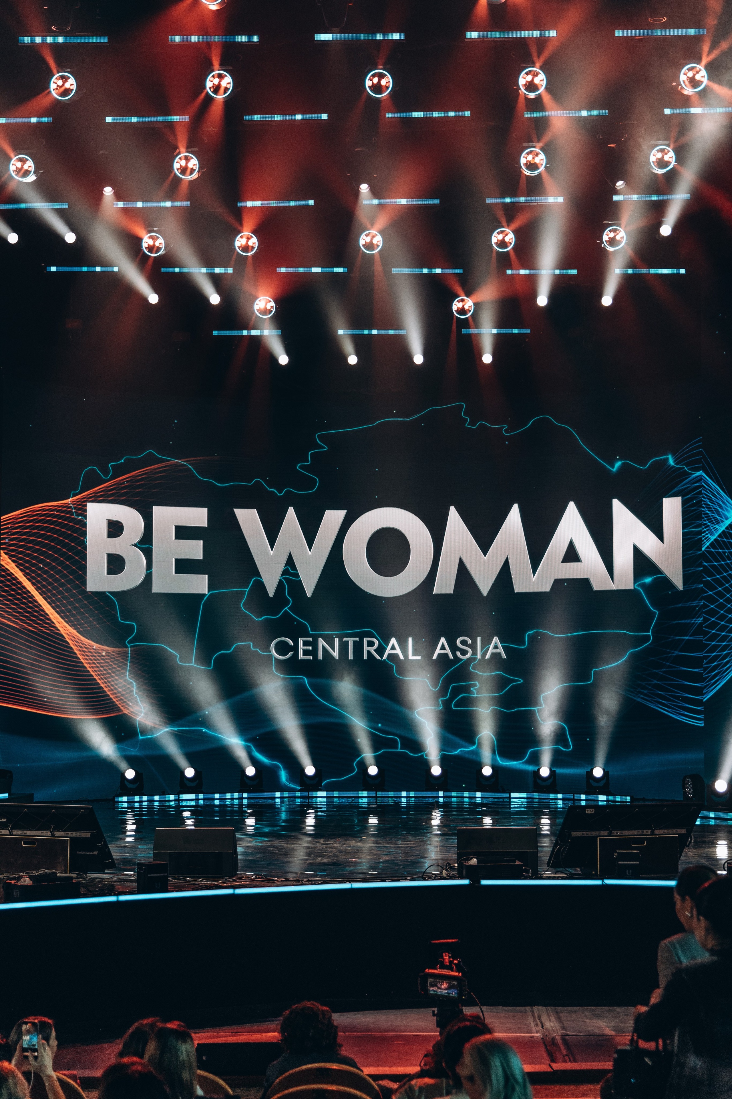 Форум «Be woman». Фотограф в Алматы