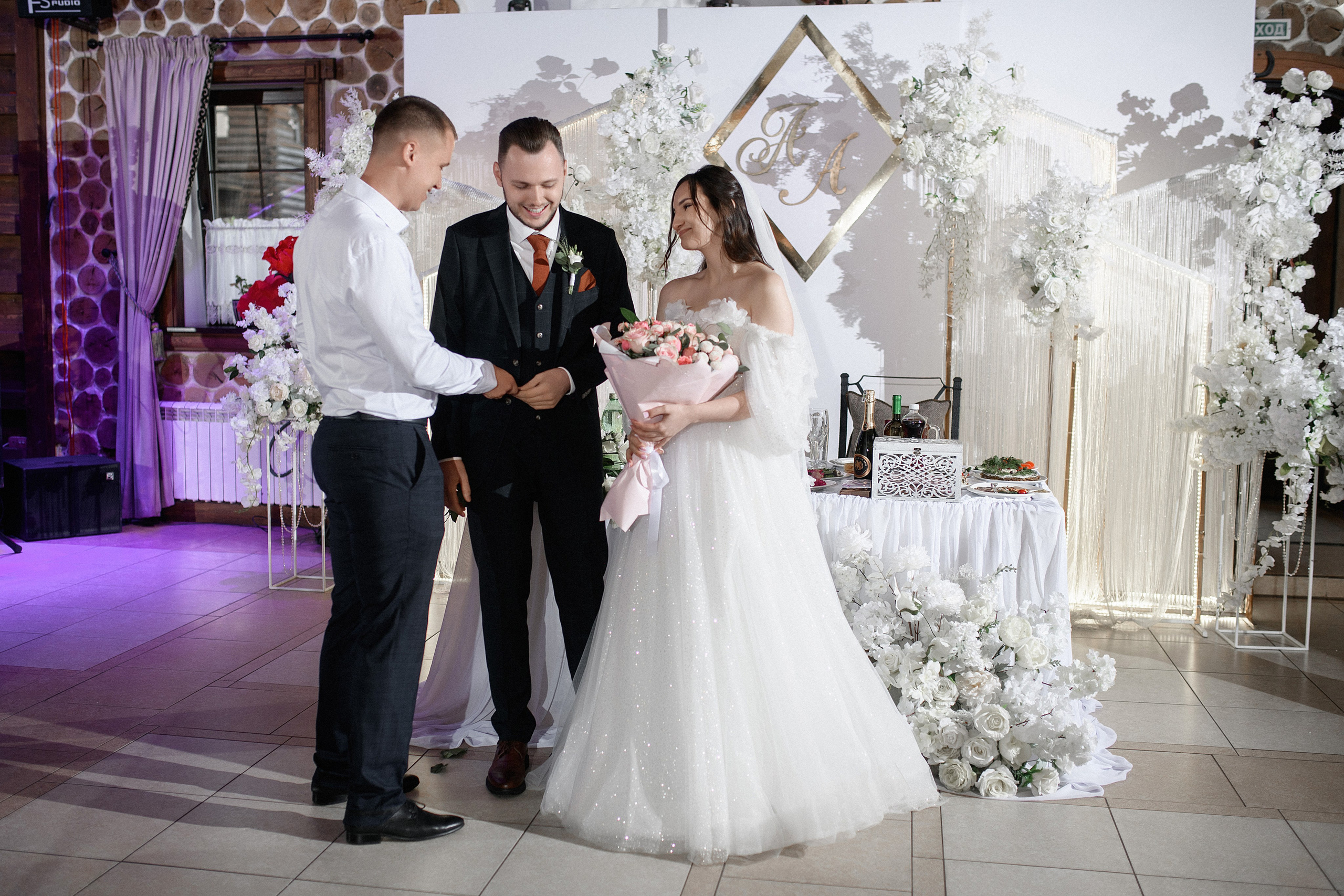 Александр и Александра. Свадебный фотограф Белгород Валуйки Старый Оскол Воронеж