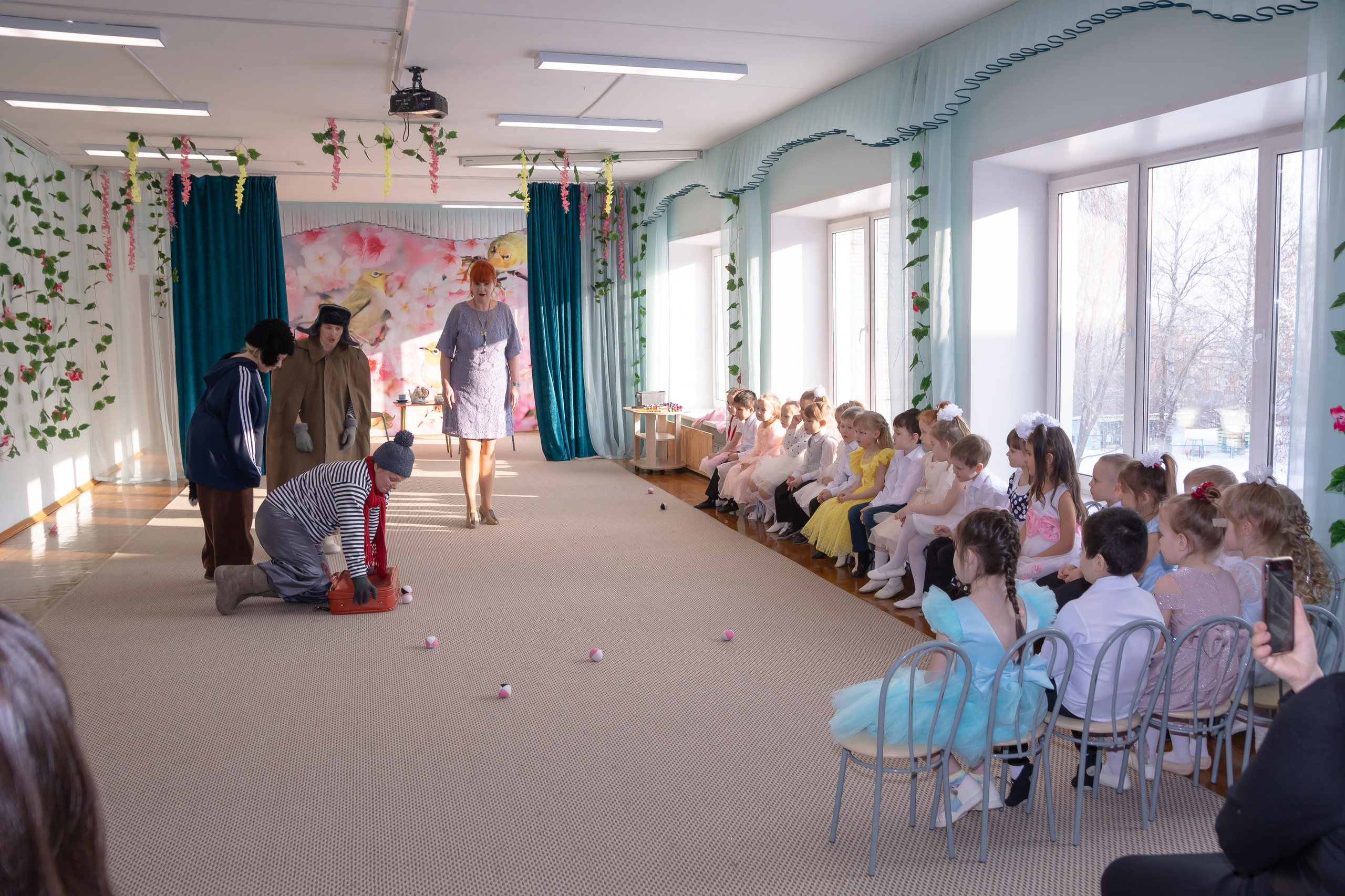 Весенний утренник