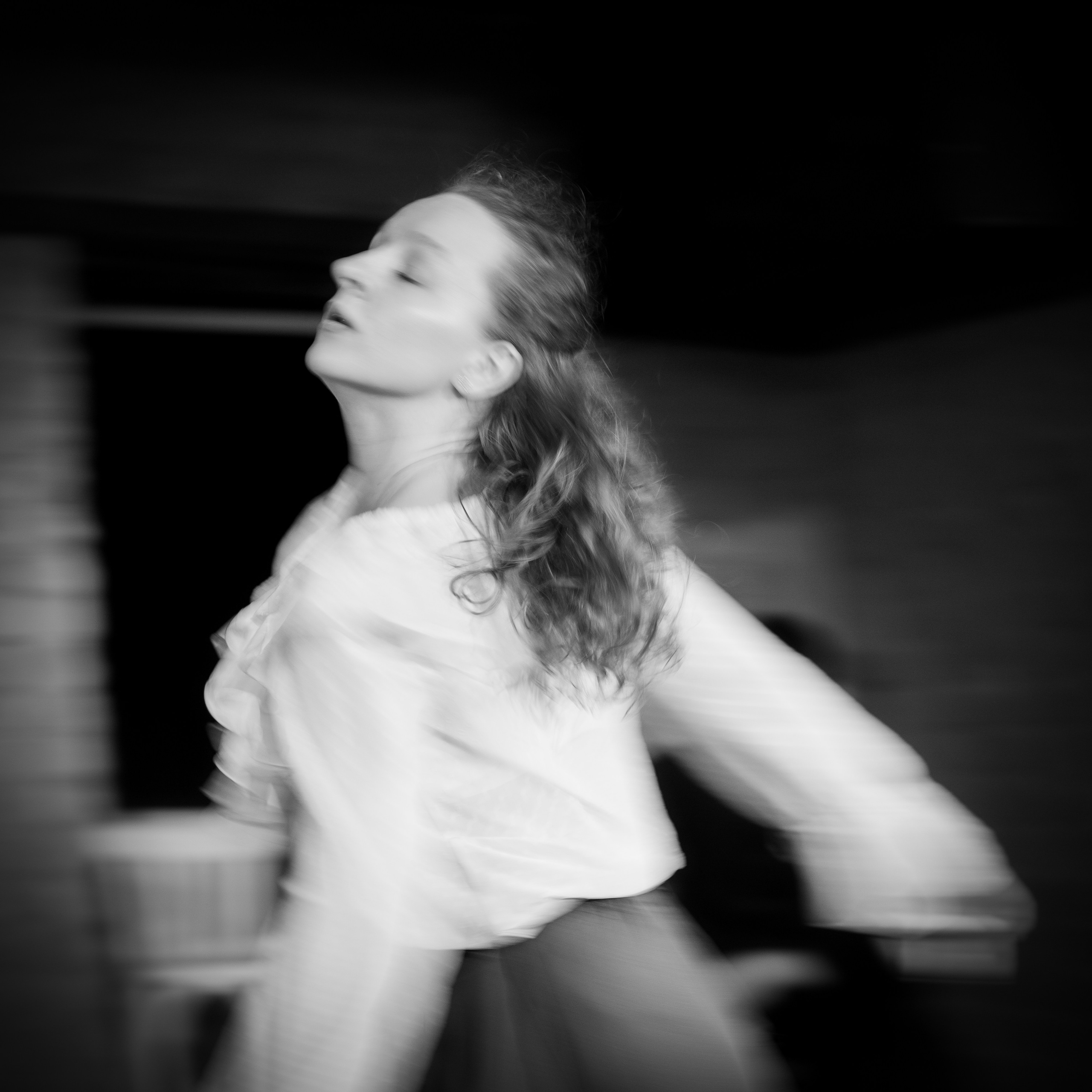 Строки. Фотограф и оператор в Москве Елизавета Коргалидзе