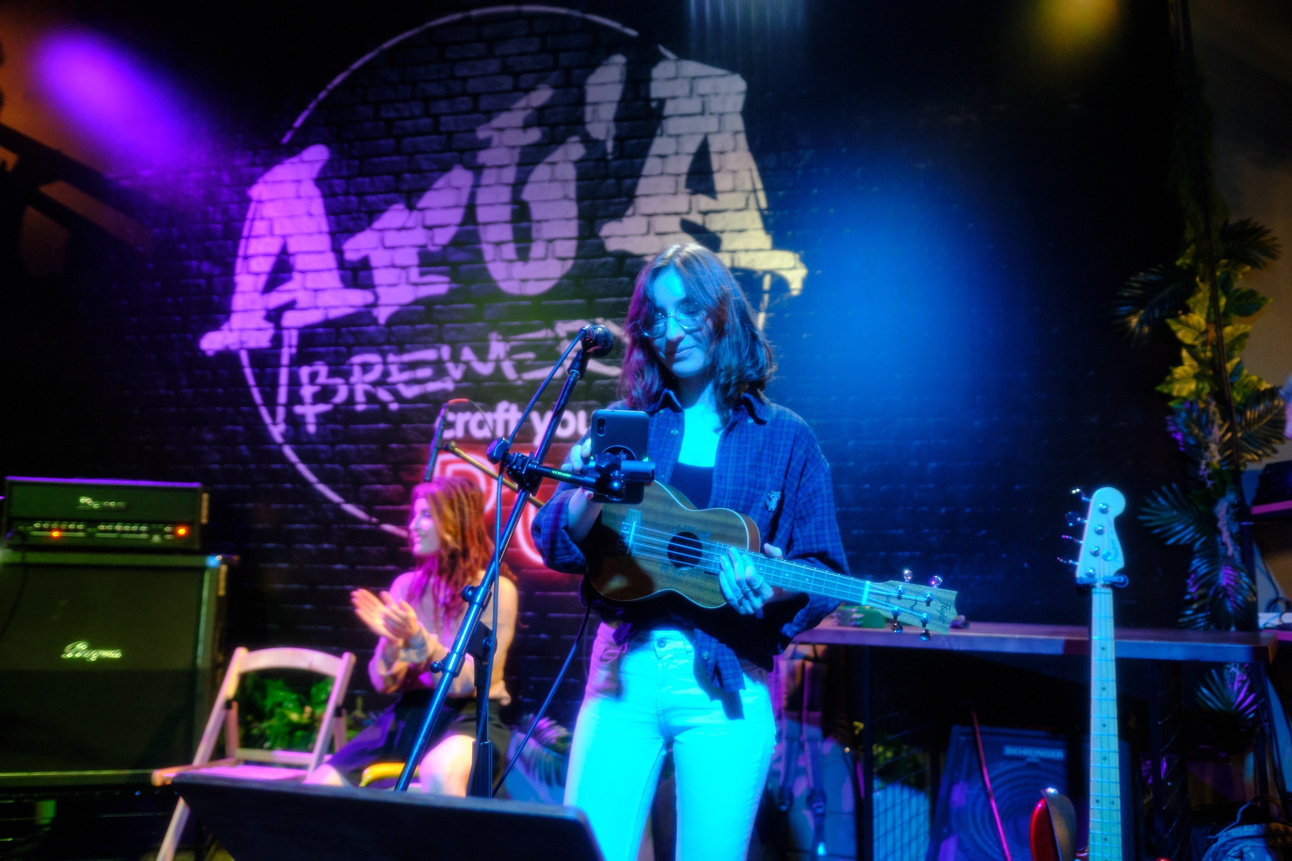 ArtaPub. Антон Ив