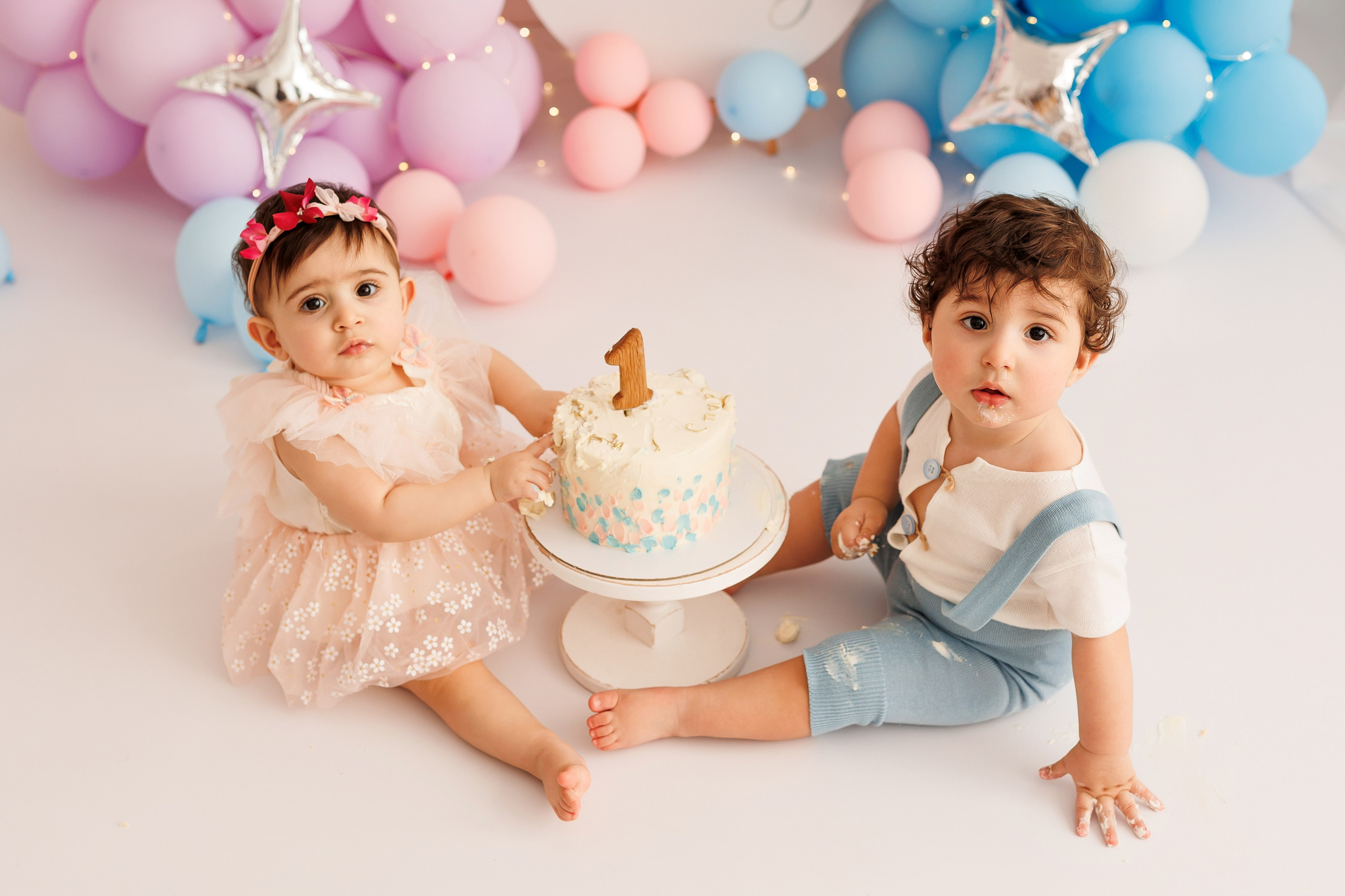 Годики девочки. Профессиональная детская и семейная фотостудия в Краснодаре