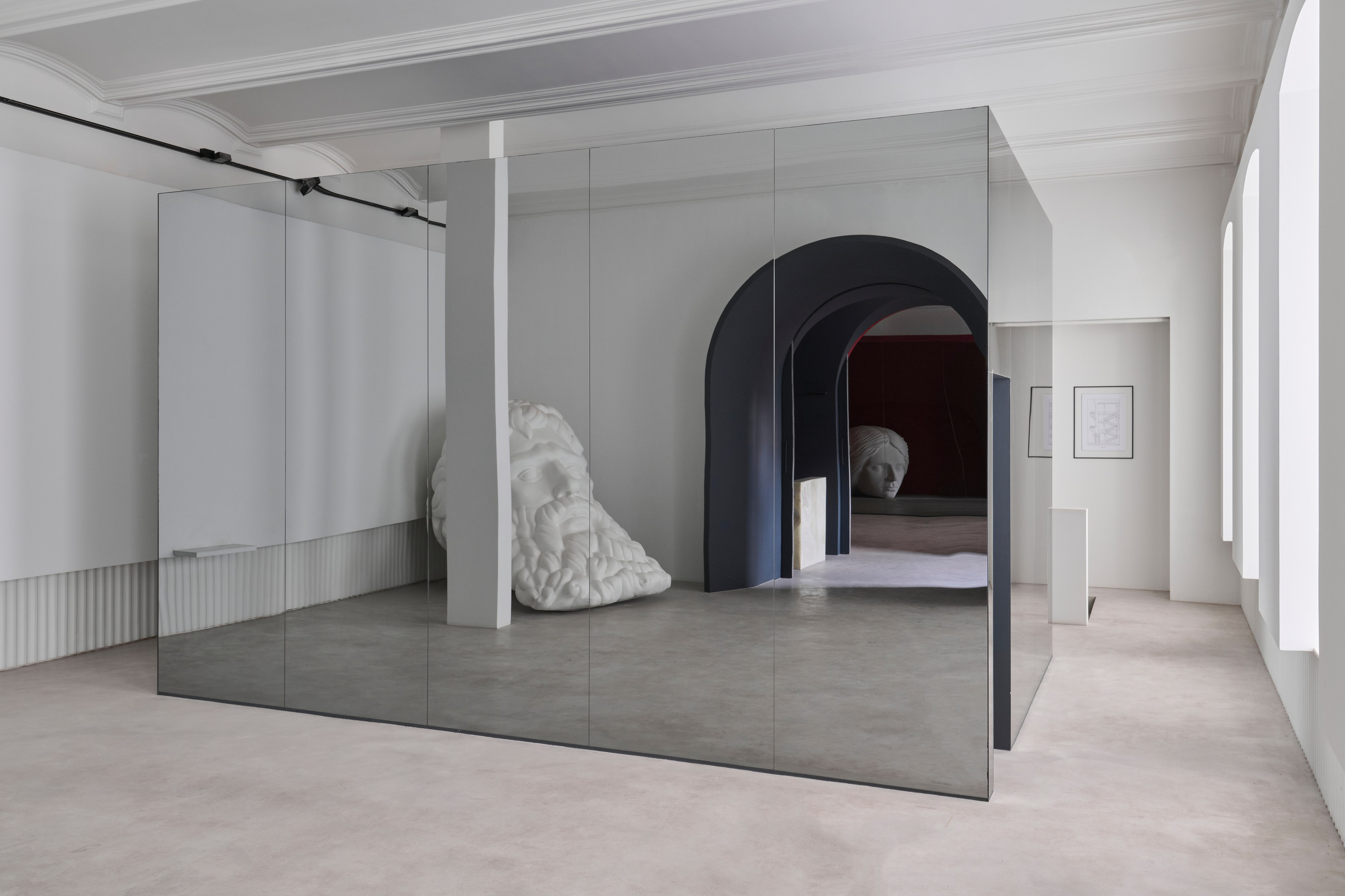 Дом с Атлантами. Фотограф для дизайнеров, застройщиков и бизнеса — интерьеры и архитектура — Свободный Роман в Москве и по России