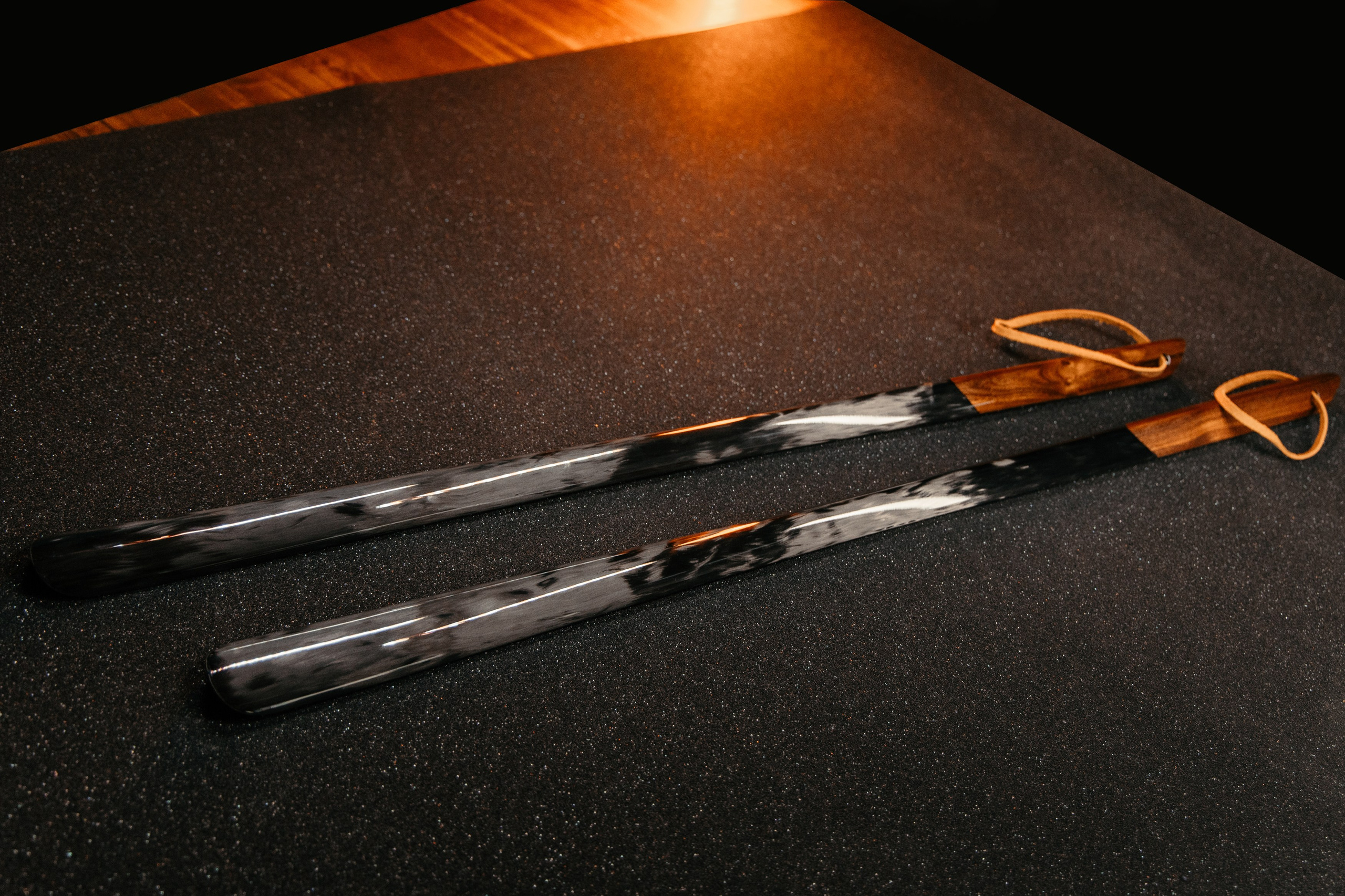 Ложки для обуви из карбона. DeLorein