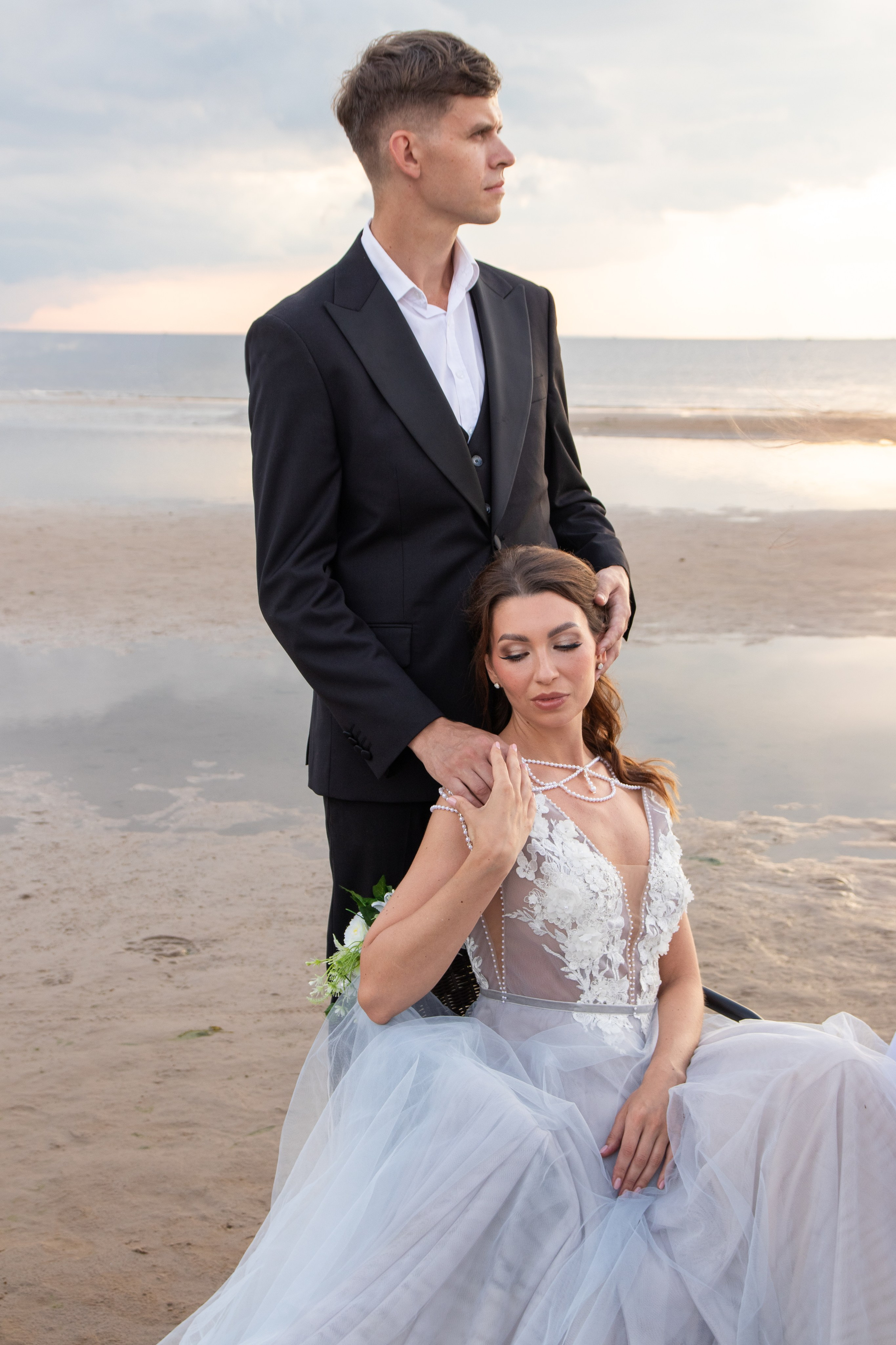 Свадебная прогулка на Финском заливе. Портретный фотограф в Санкт-Петербурге Савельева Ольга