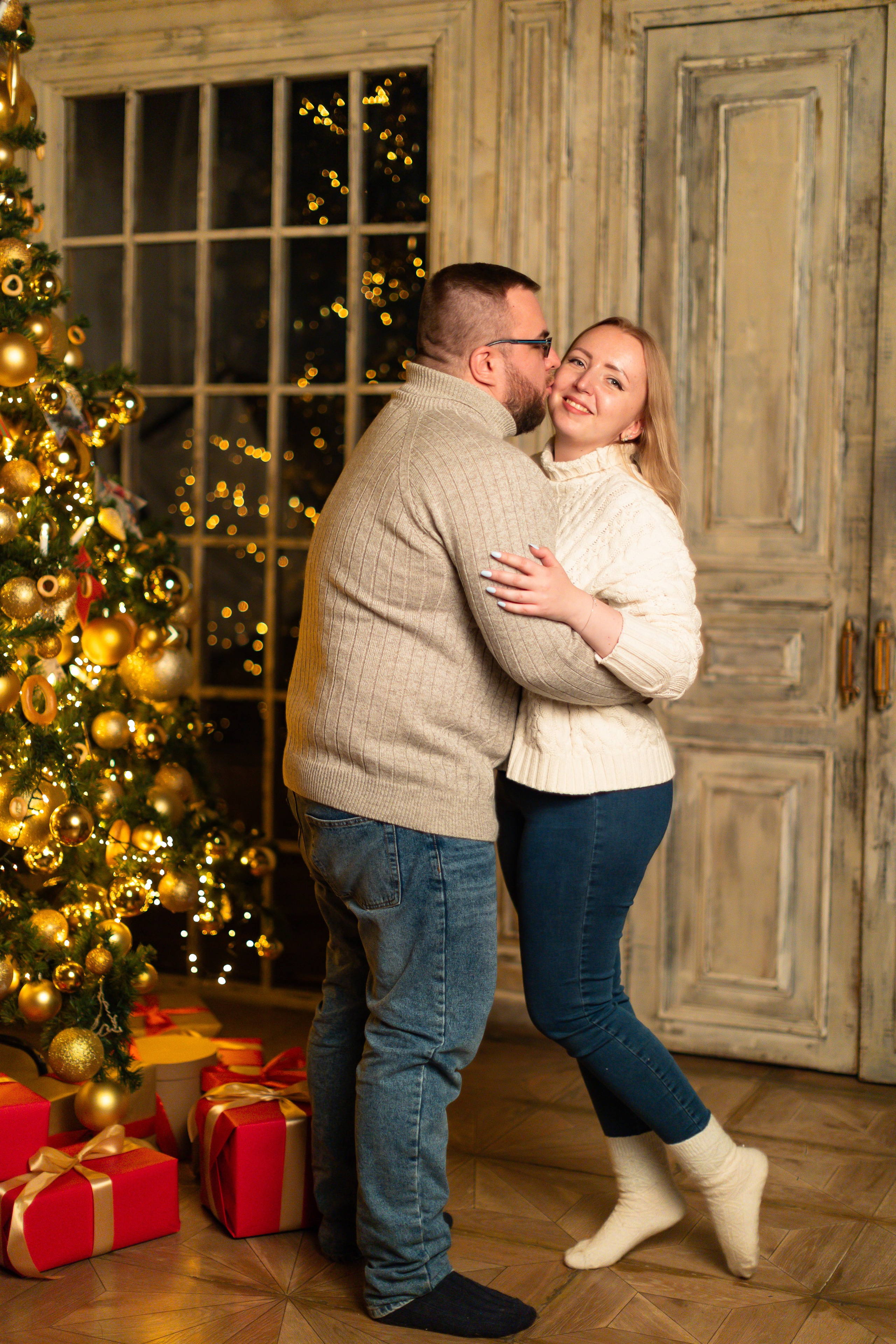Cross студия зал Янтарь. Фото и видео Москва, Московский. Свадебный фотограф, видеограф, фотосессии, видеосъемка