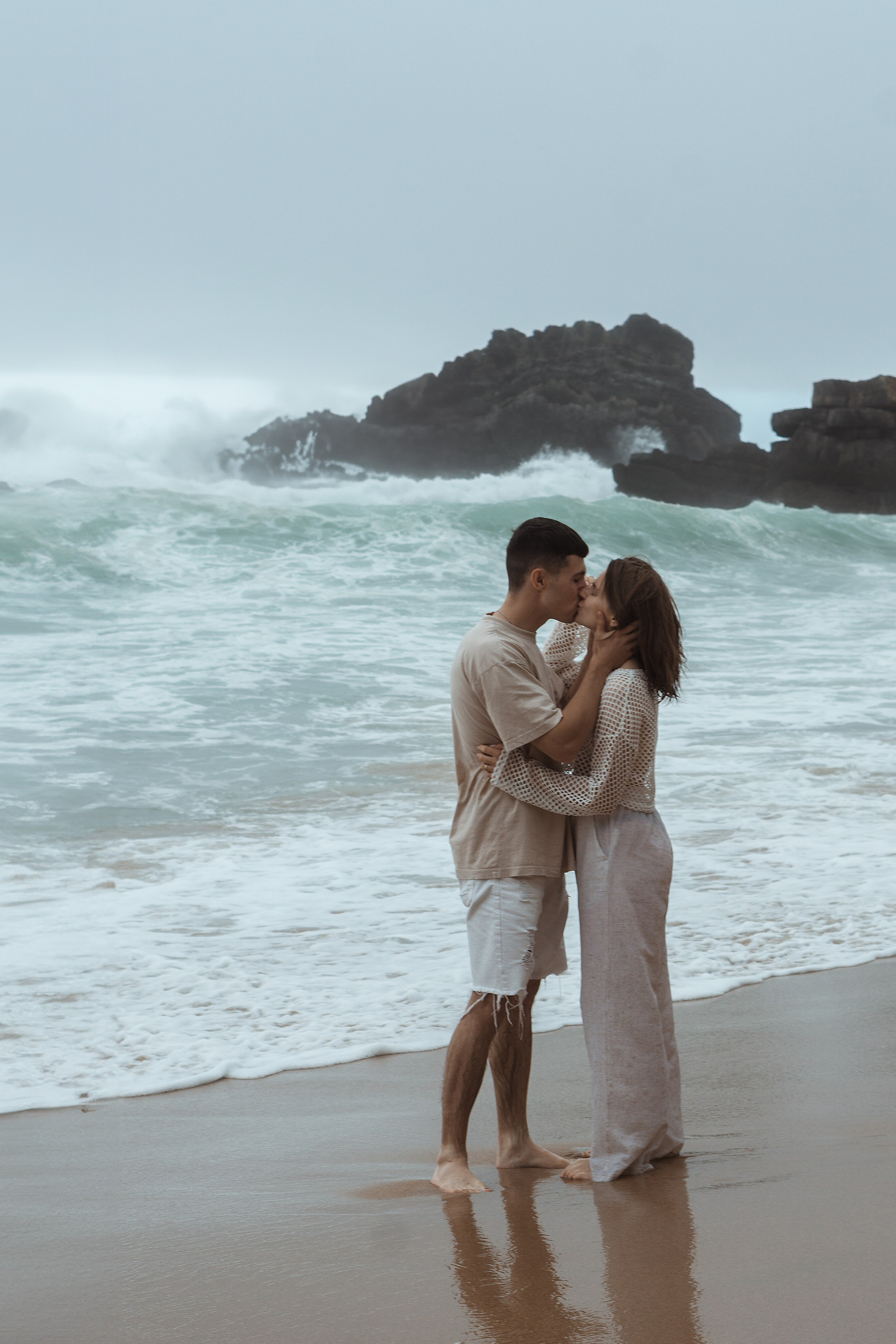 Lisbon&Ocean. I’m Julia Idamzhapova, a photographer based in Lisbon, creating natural and timeless images