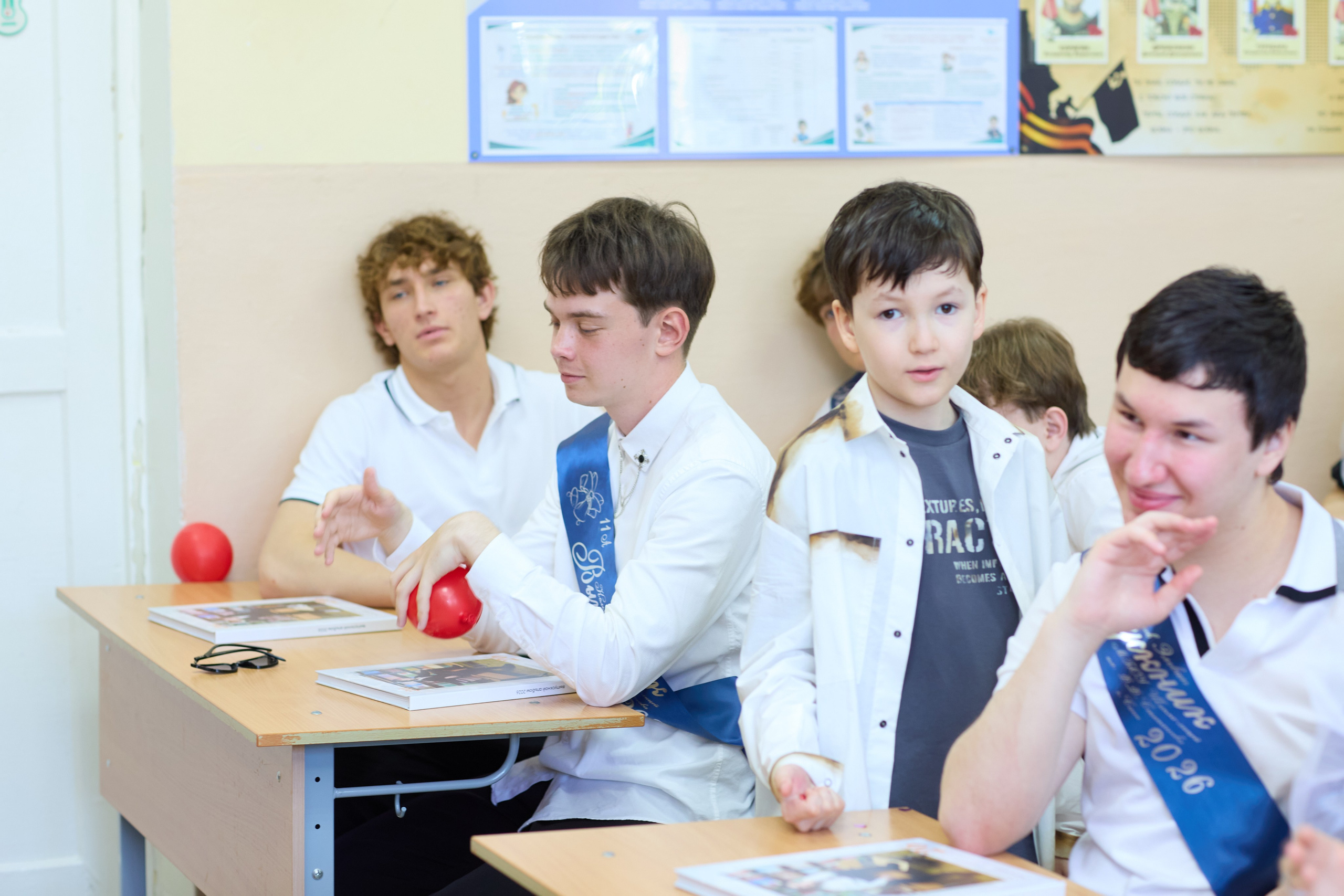 Последний звонок 6 шк 11А Саки. Фотограф в Крыму Светлана Викулова