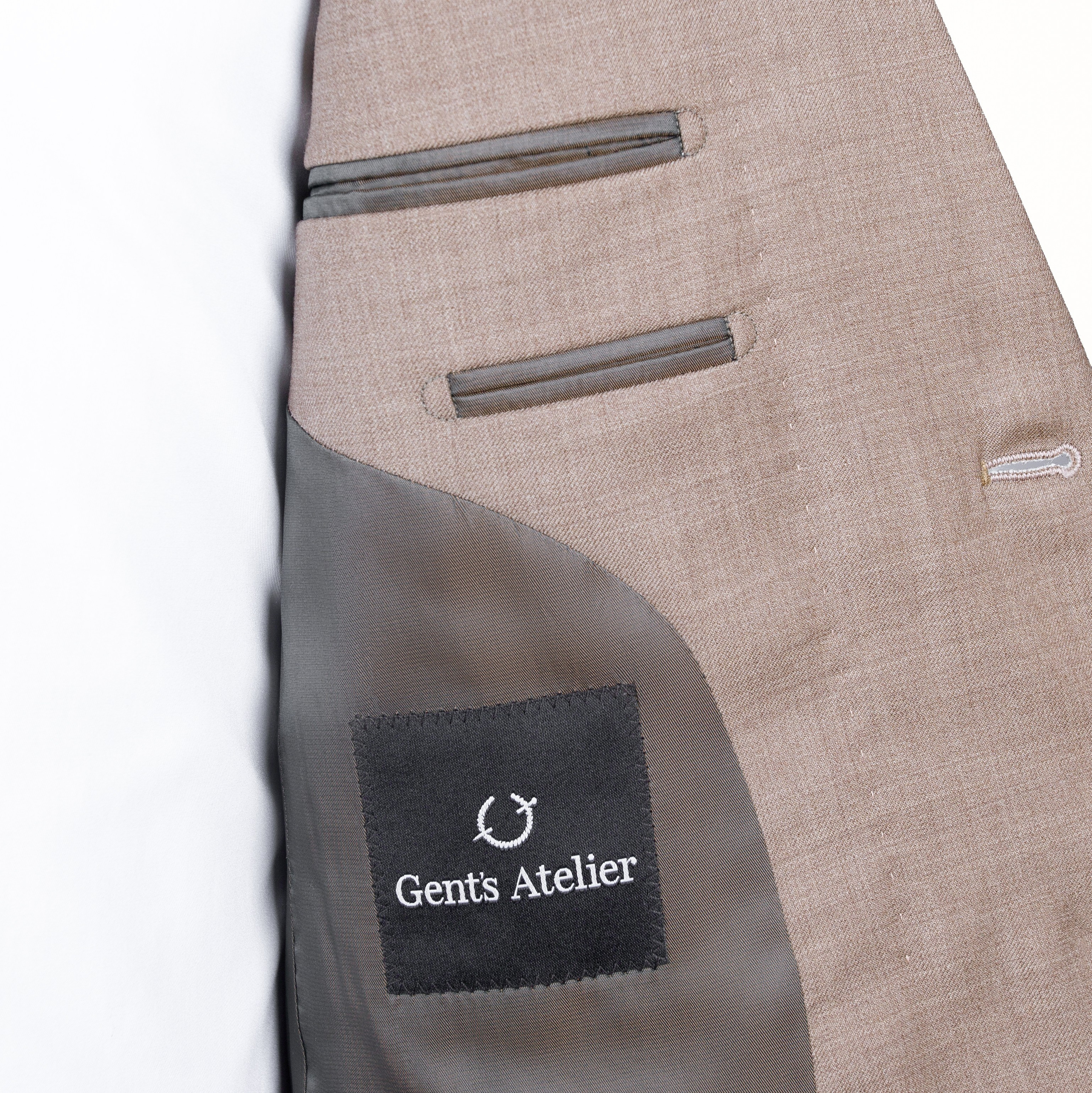 Gent's Atelier. Photographer. Producer. Retoucher