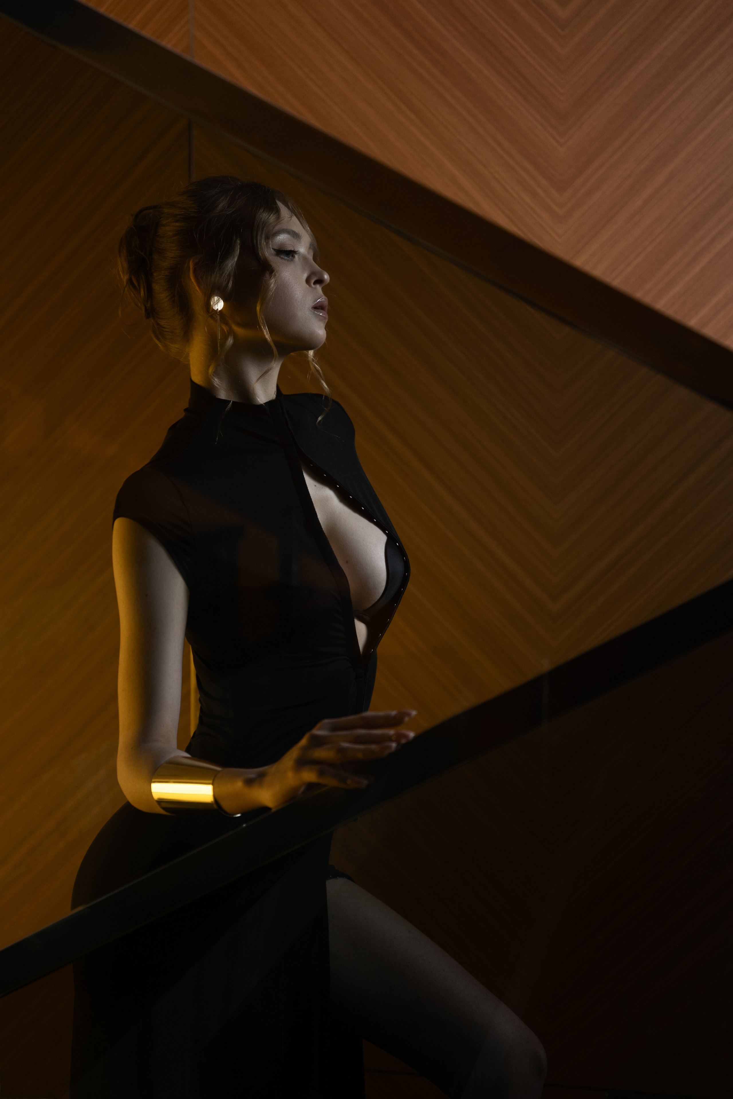 Катя в холле отеля. Фотограф Коробова Екатерина