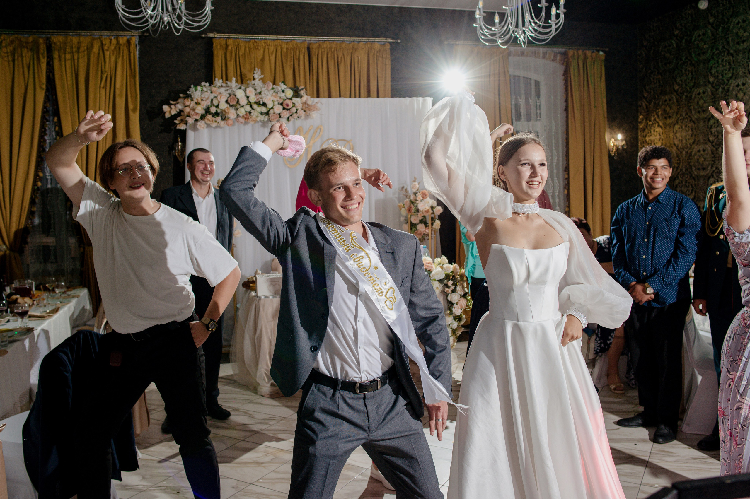 Николай и Виктория (г. Кашира). Королева Елена Свадебный и семейный фотограф в Туле