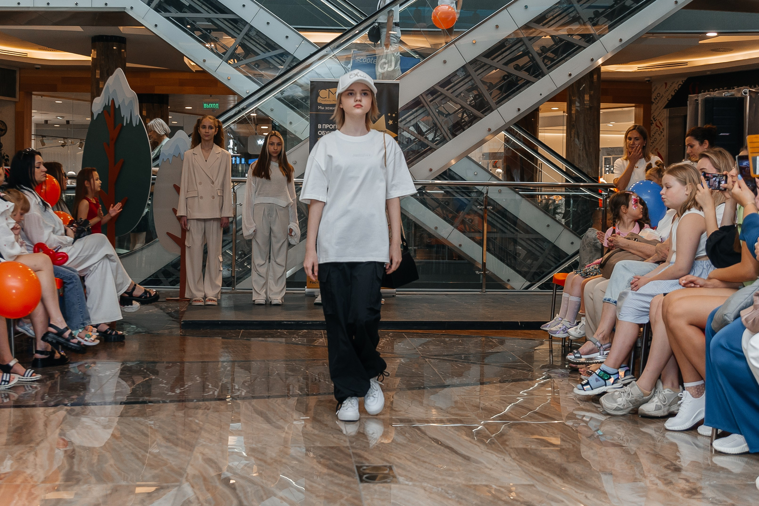 Булатова Виолетта. Model base