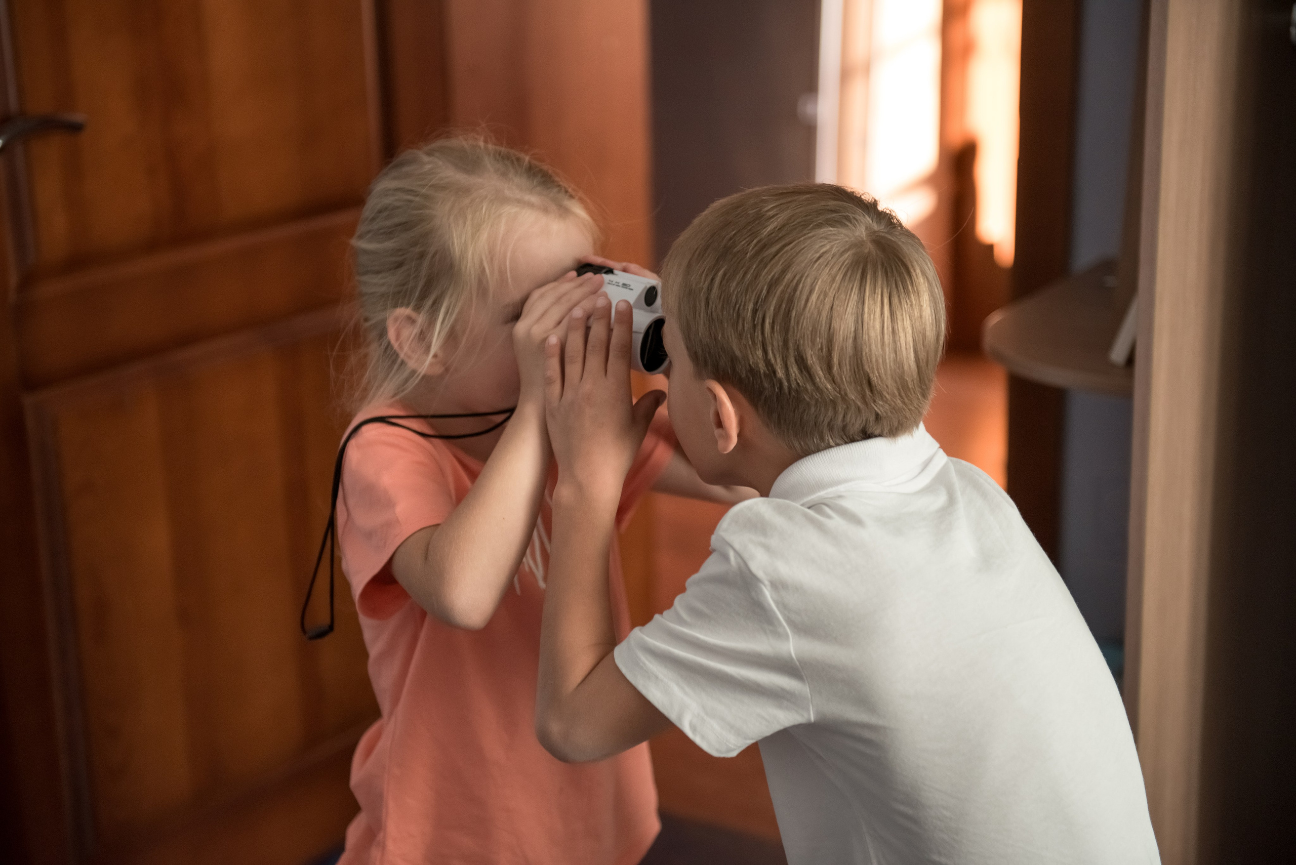 Семейная фотосессия дома. Фотограф Саратов Юлия Петрова