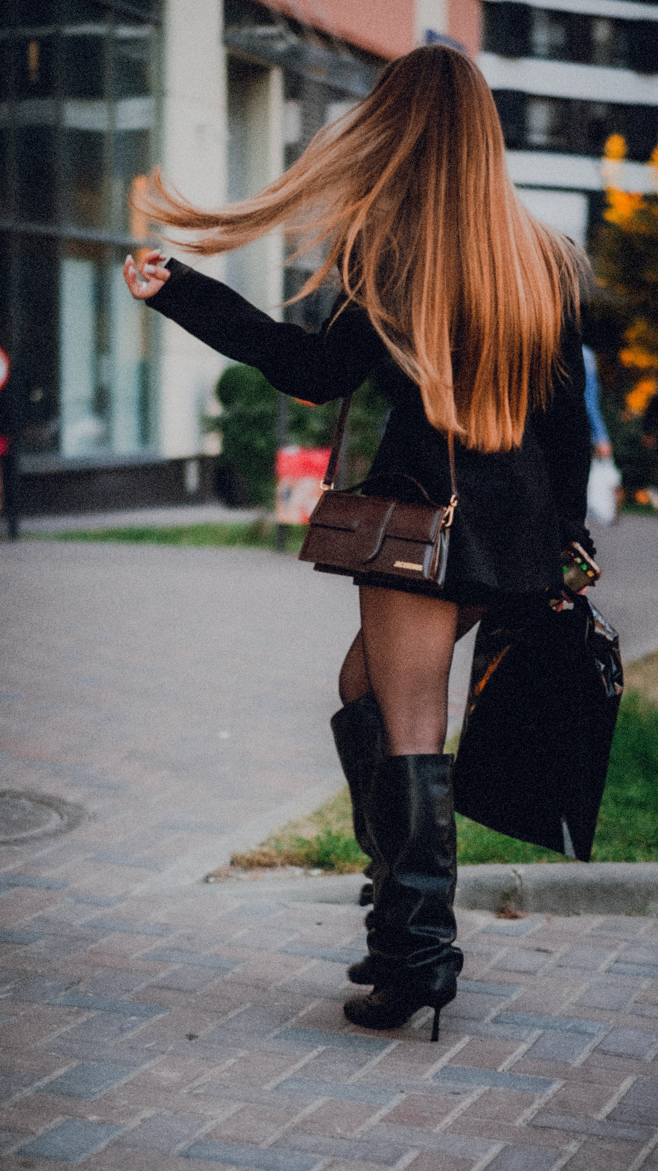 You won't catch me '25. MadGoose — Street photographer