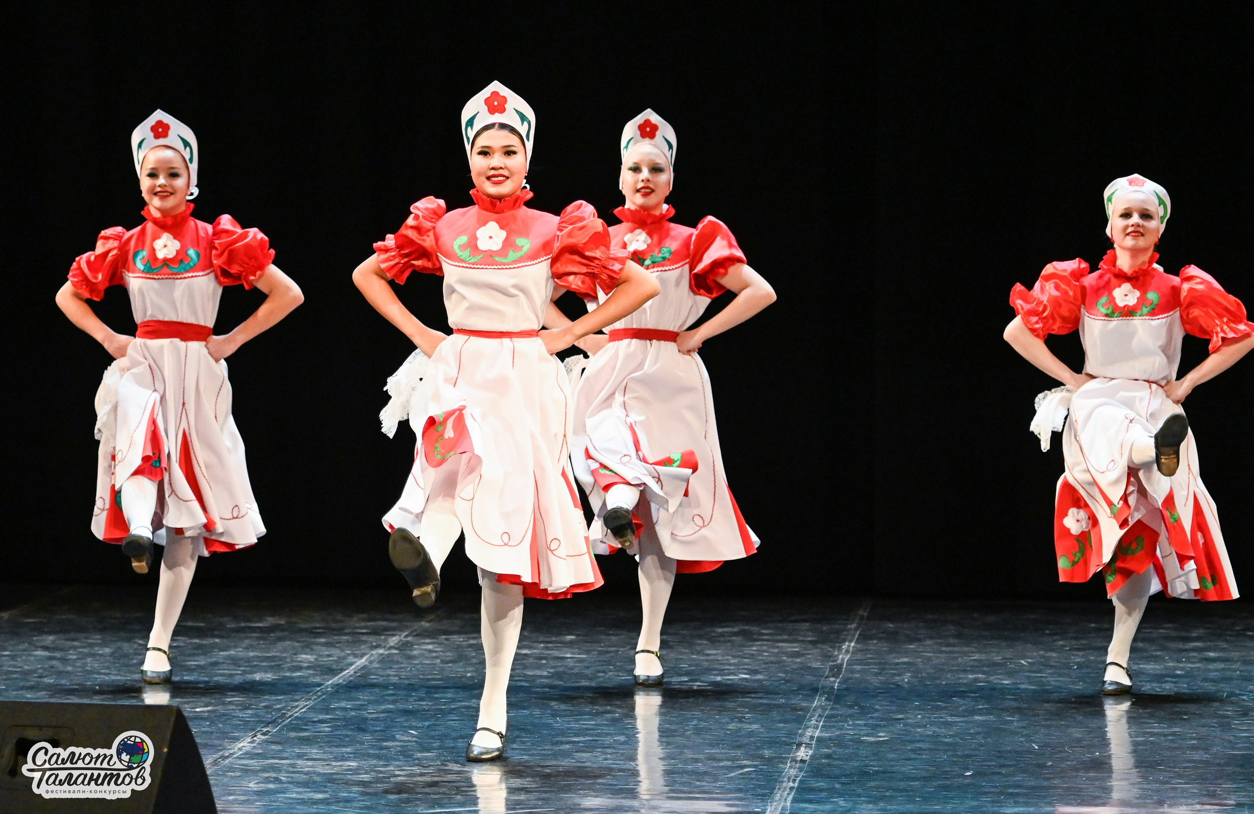 31.10.2024 6-й Международный Творческий Фестиваль-Конкурс «СЕРДЦЕ УРАЛА» г. Екб. Медиастудия Фото Концепт