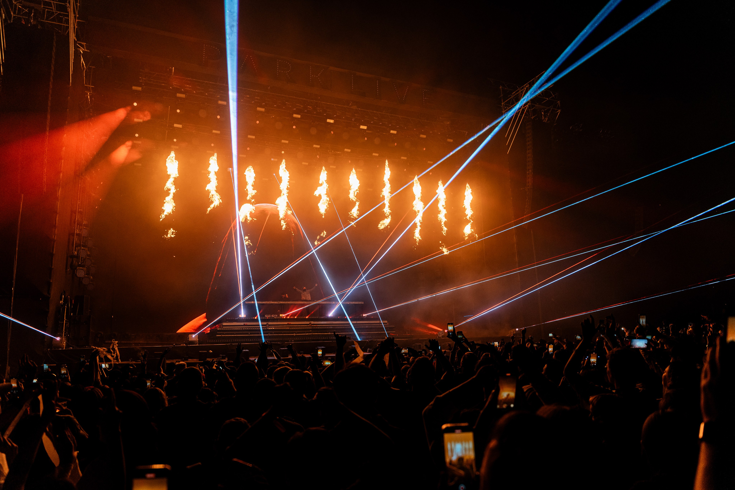 Alan Walker. Магия музыки в кадре: Концертная Фотография