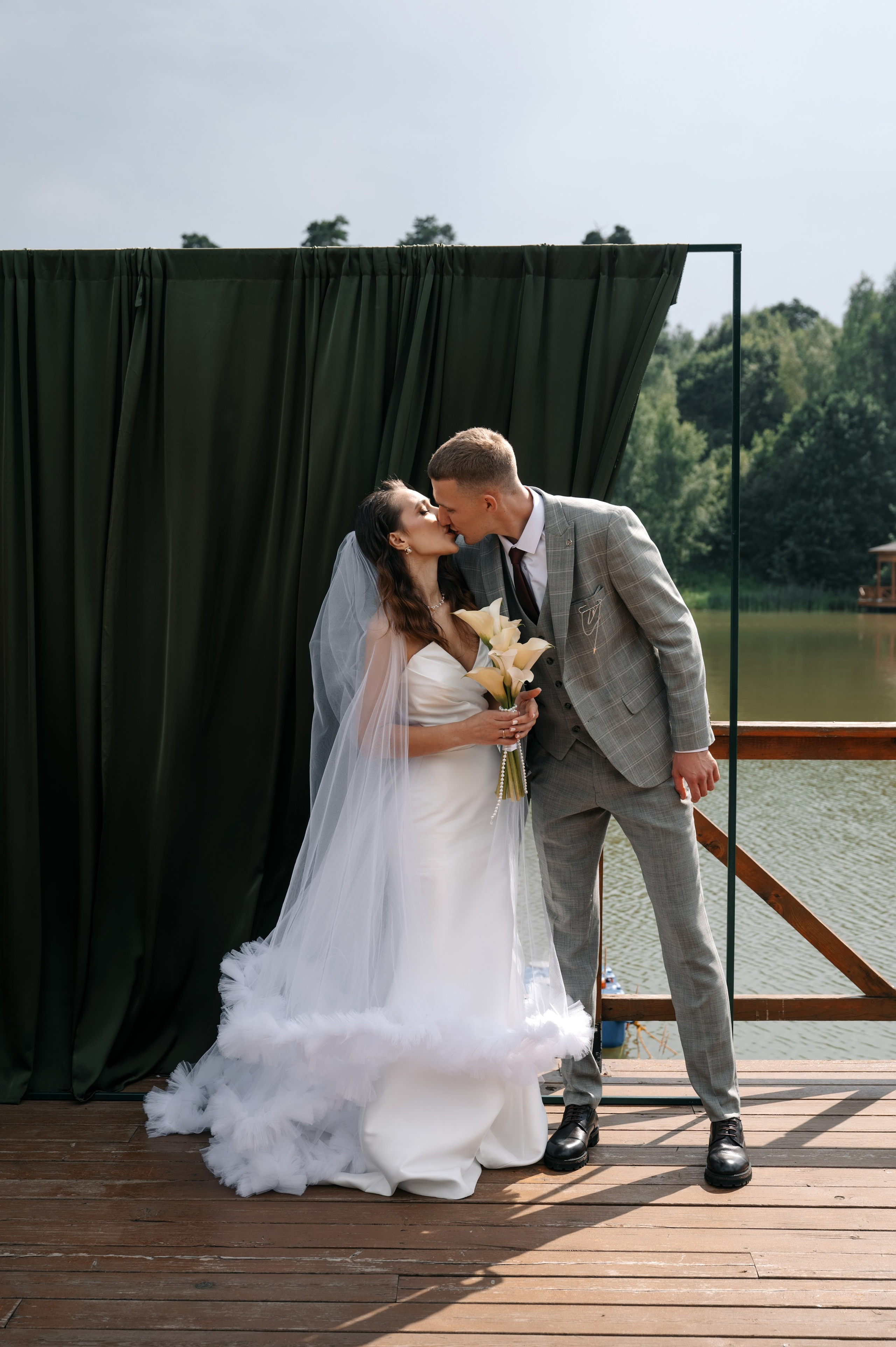 Свадьба в Гребнево в Трубецком. Свадебный и семейный фотограф Виктория Носачёва. Щелково, Москва и МО