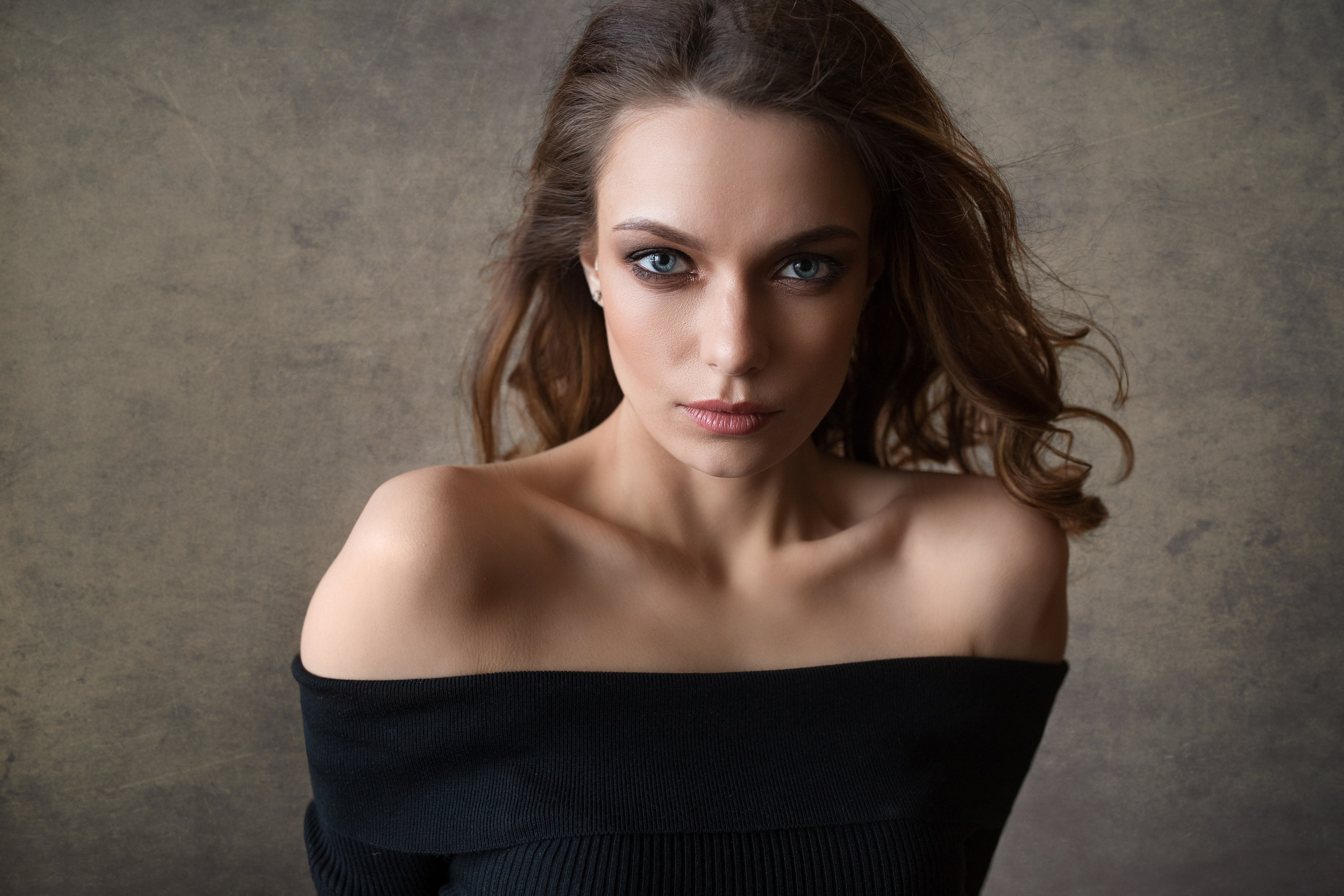 Портретный фотосет у окна с Екатериной К для «себя»