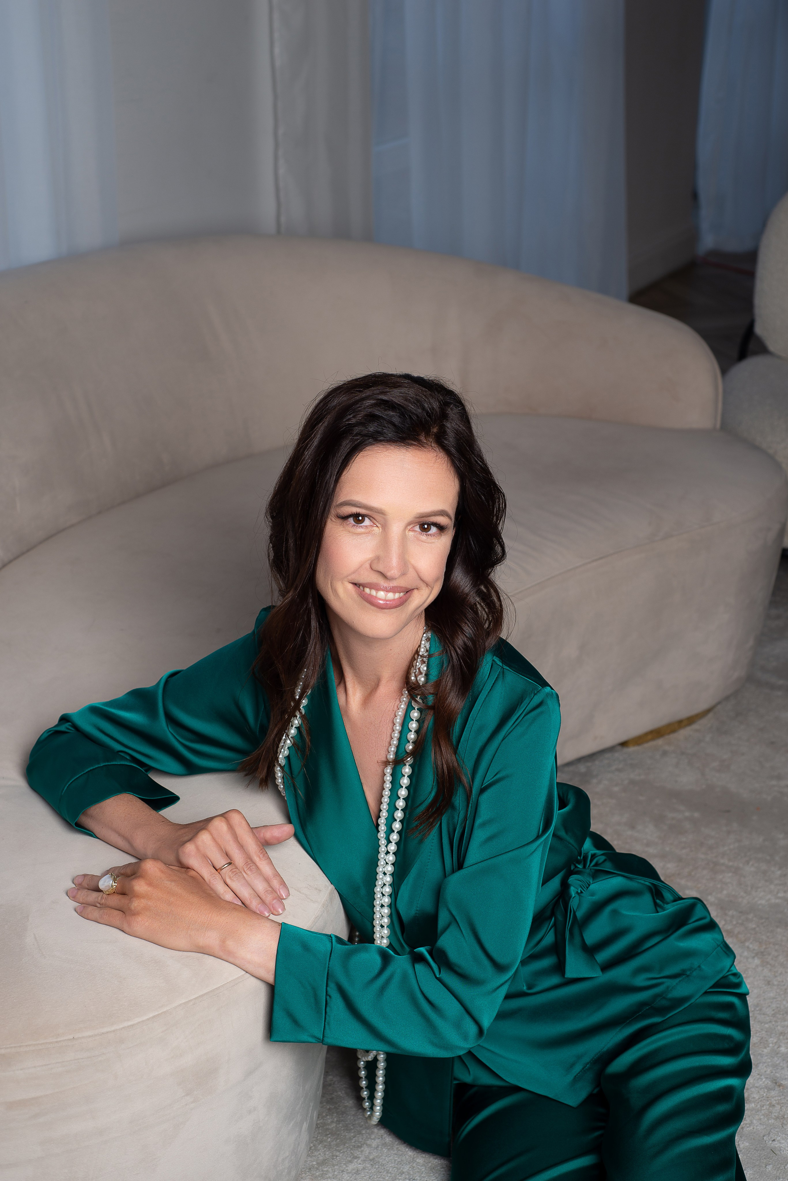 Фотосессия для контента, съемка для соцсетей, фотосессия со стилистом. Женский фотограф Санкт-Петербург Александра Колий