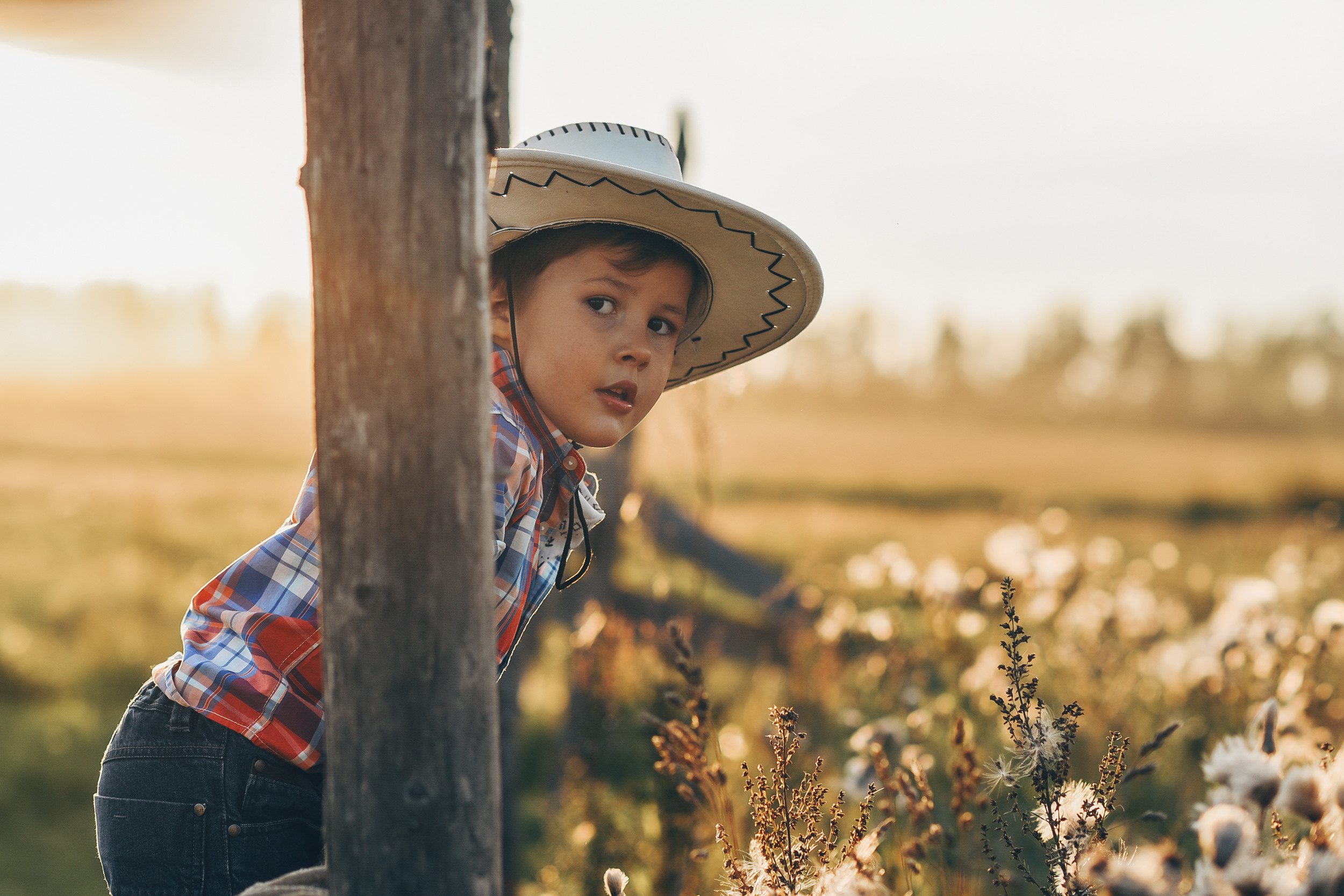Игра в ковбоя. Детский и семейный фотограф