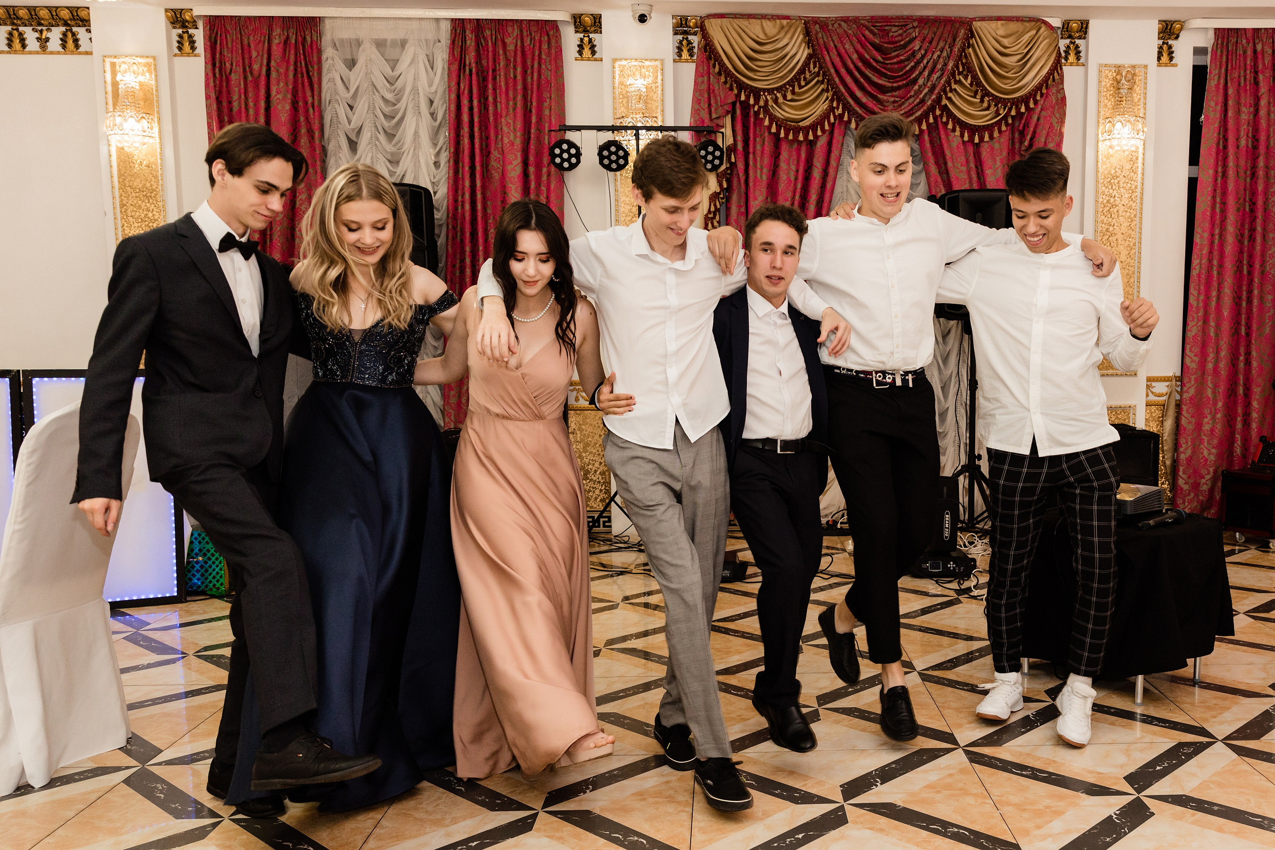 Выпуск 11 класса. Свадебный фотограф в Уфе Лилия Сова