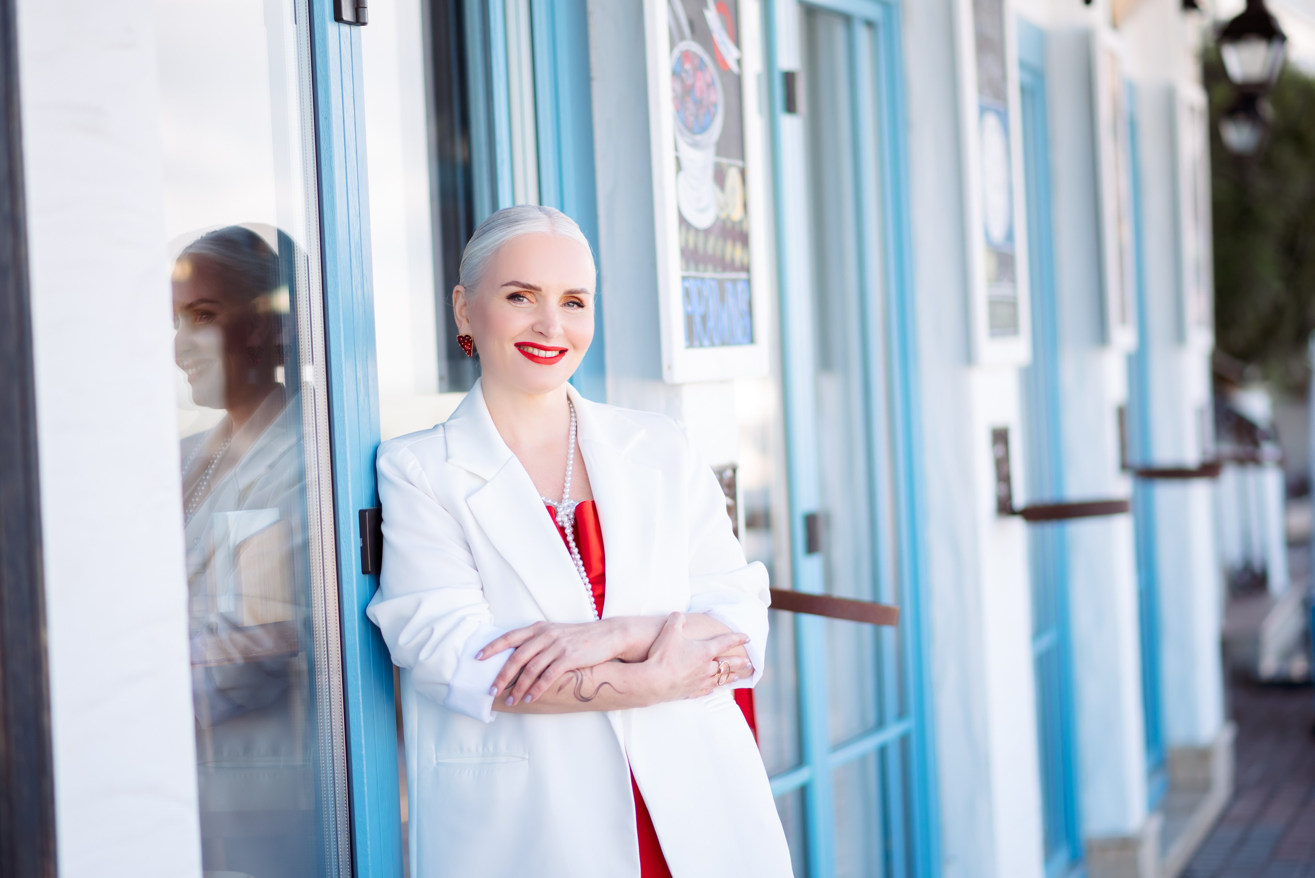 У кафе «Дельмар». Семейный и женский фотограф Лоо Краснодар Сочи Энем Татьяна Трибурт