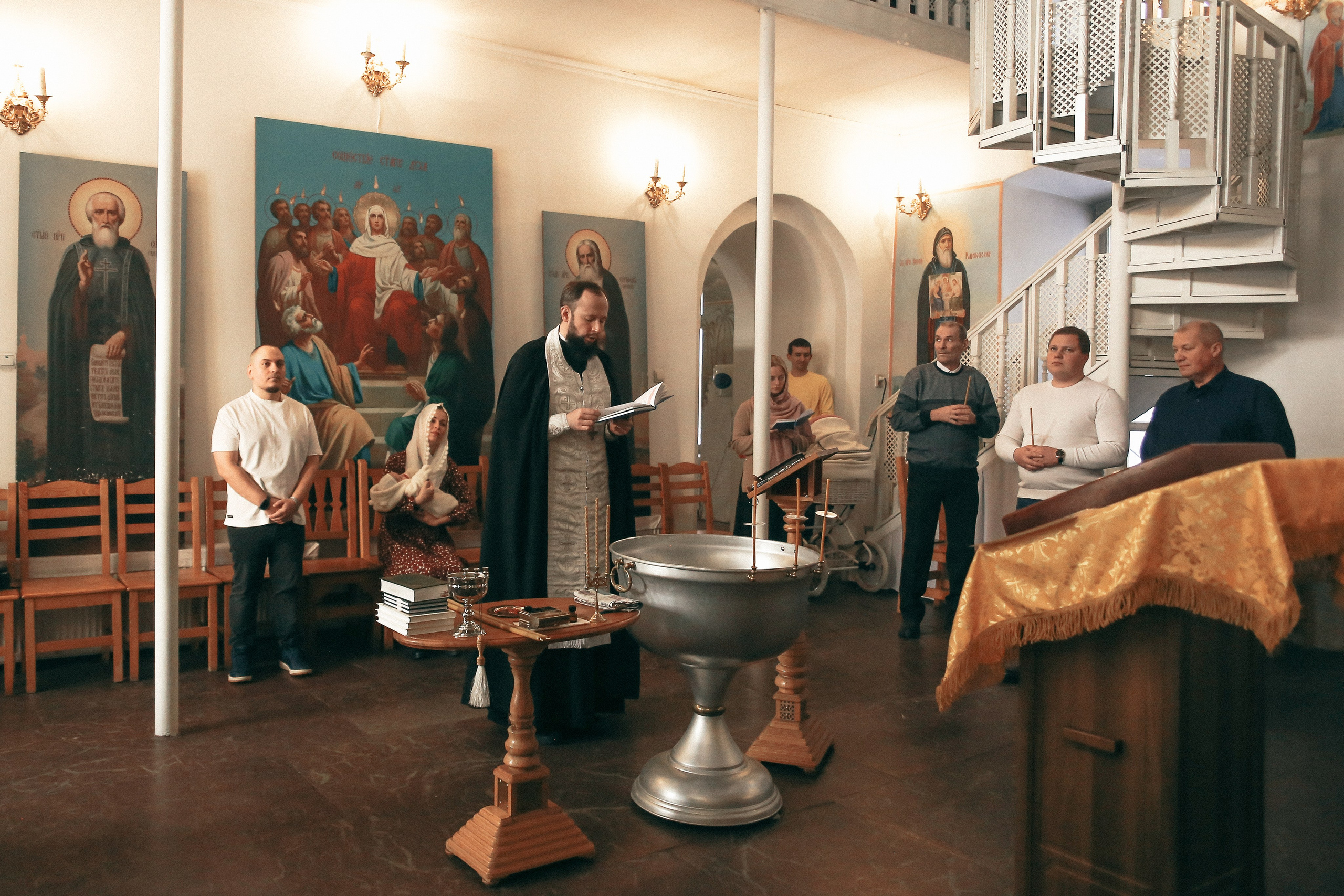 Крещение Софии. Храм Корсунской Иконы Божией Матери. Антонина Морозова, профессиональный семейный фотограф видеограф