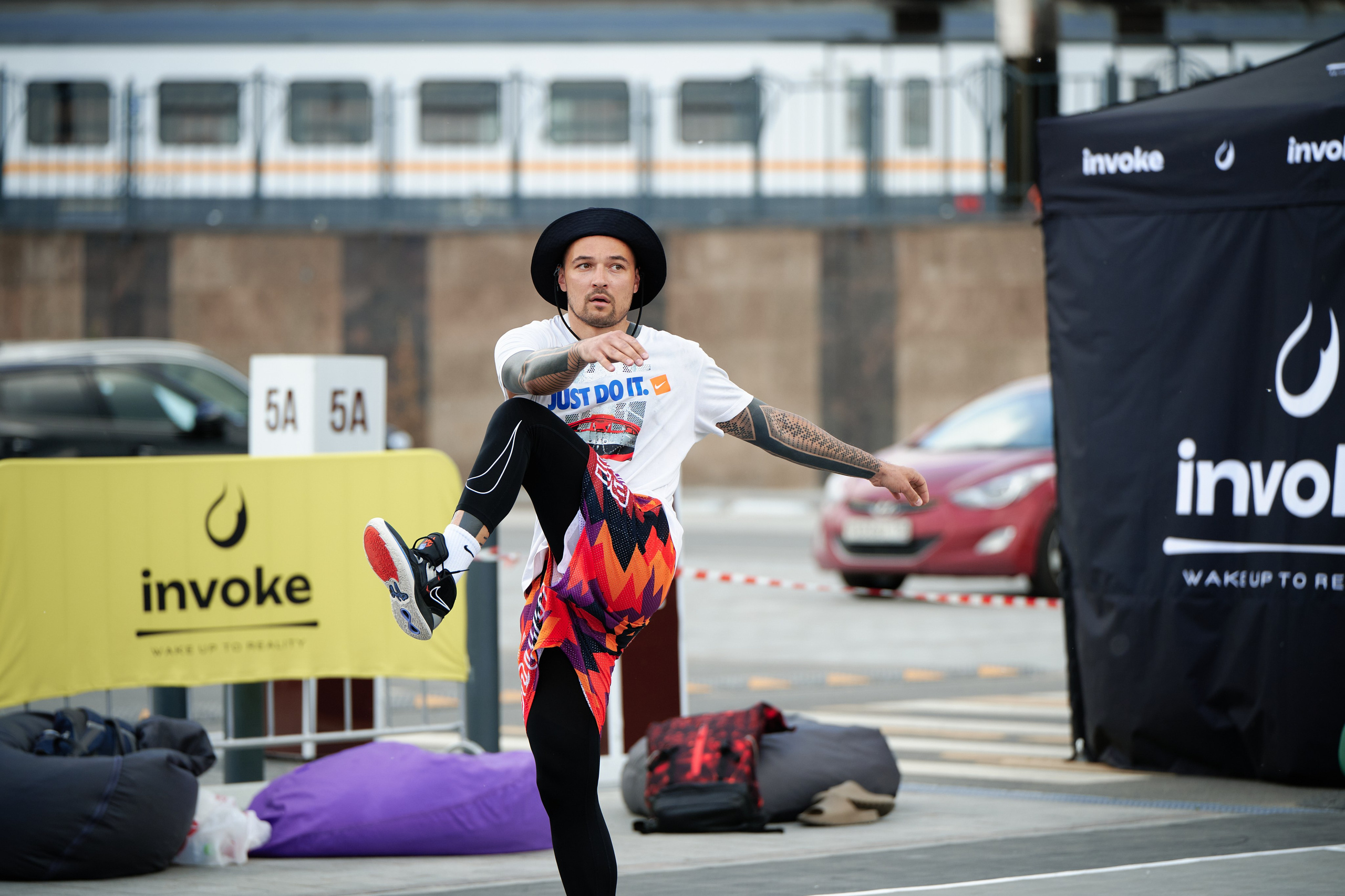 Invoke — Легенды улиц. Фотограф в Москве — Новиков Владислав