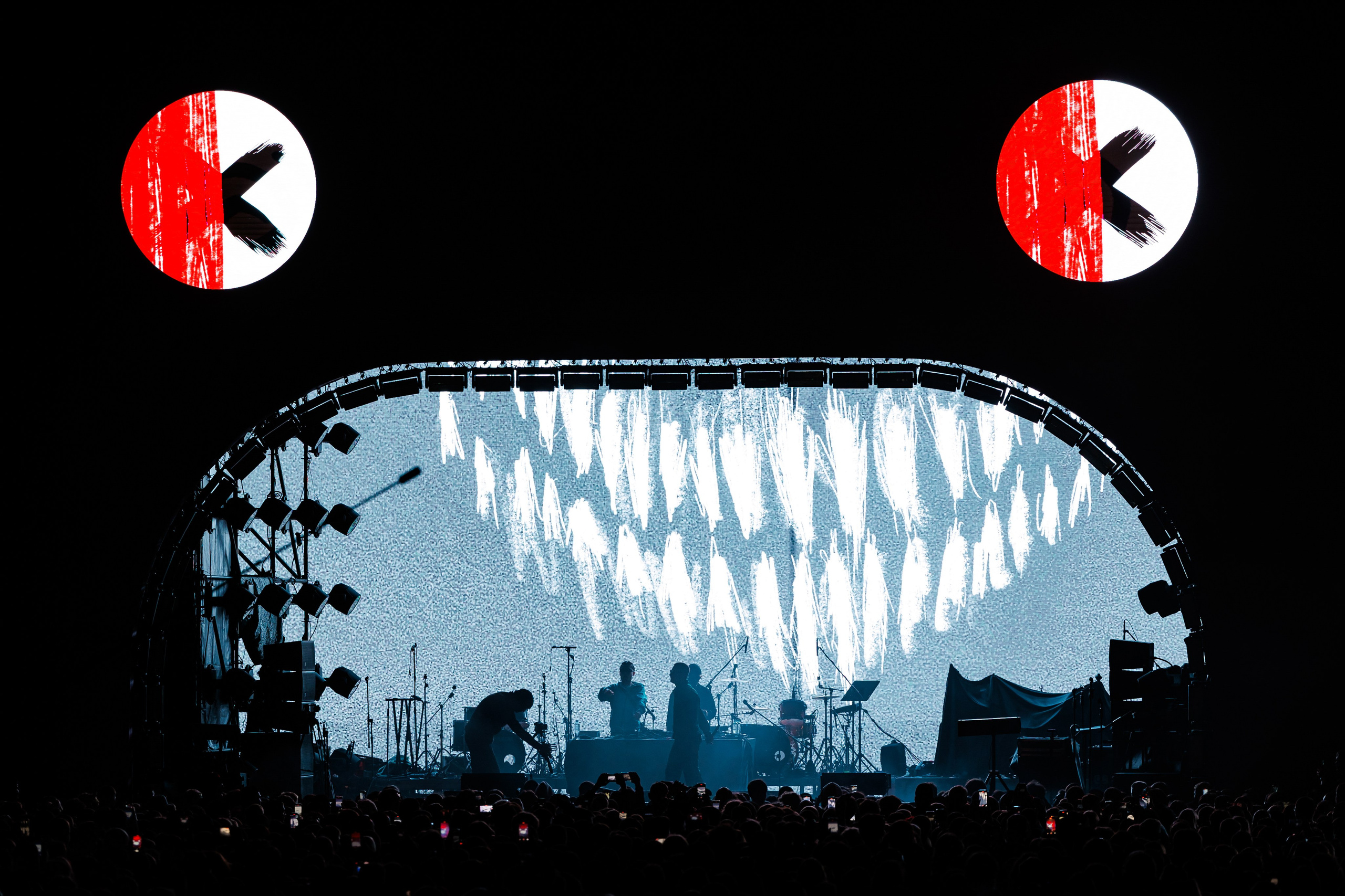 PARI FEST / 2025. OOPS TEAM