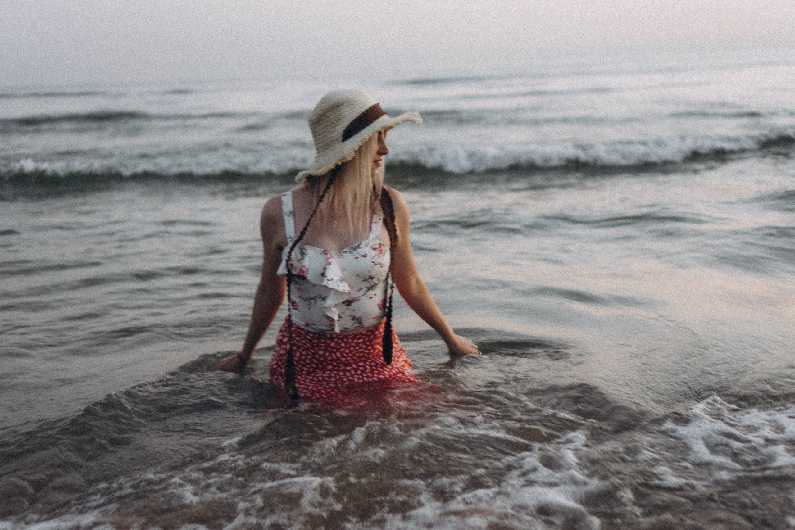 Июльский вечер на берегу черного моря. Профессиональный фотограф, Санкт-Петербург — Виктория Богомолова