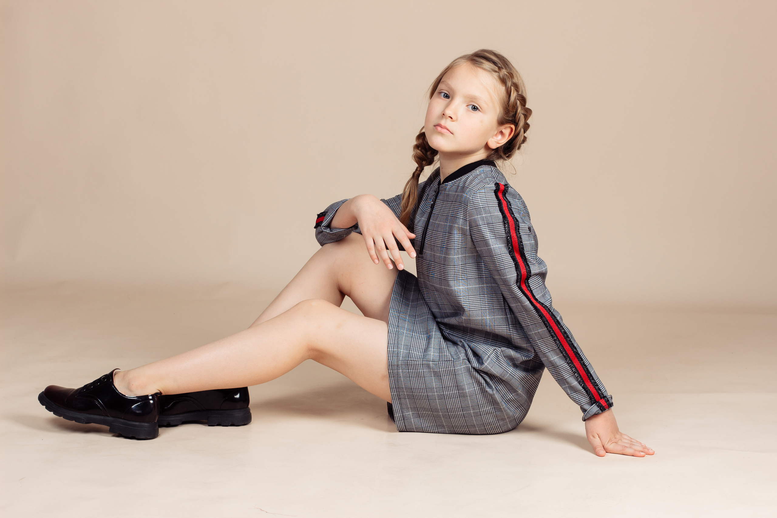 Лукбук. Совместно с Модельной школой и магазином Orby. Виктория Ларина — Портретный профессиональный фотограф в Иркутске