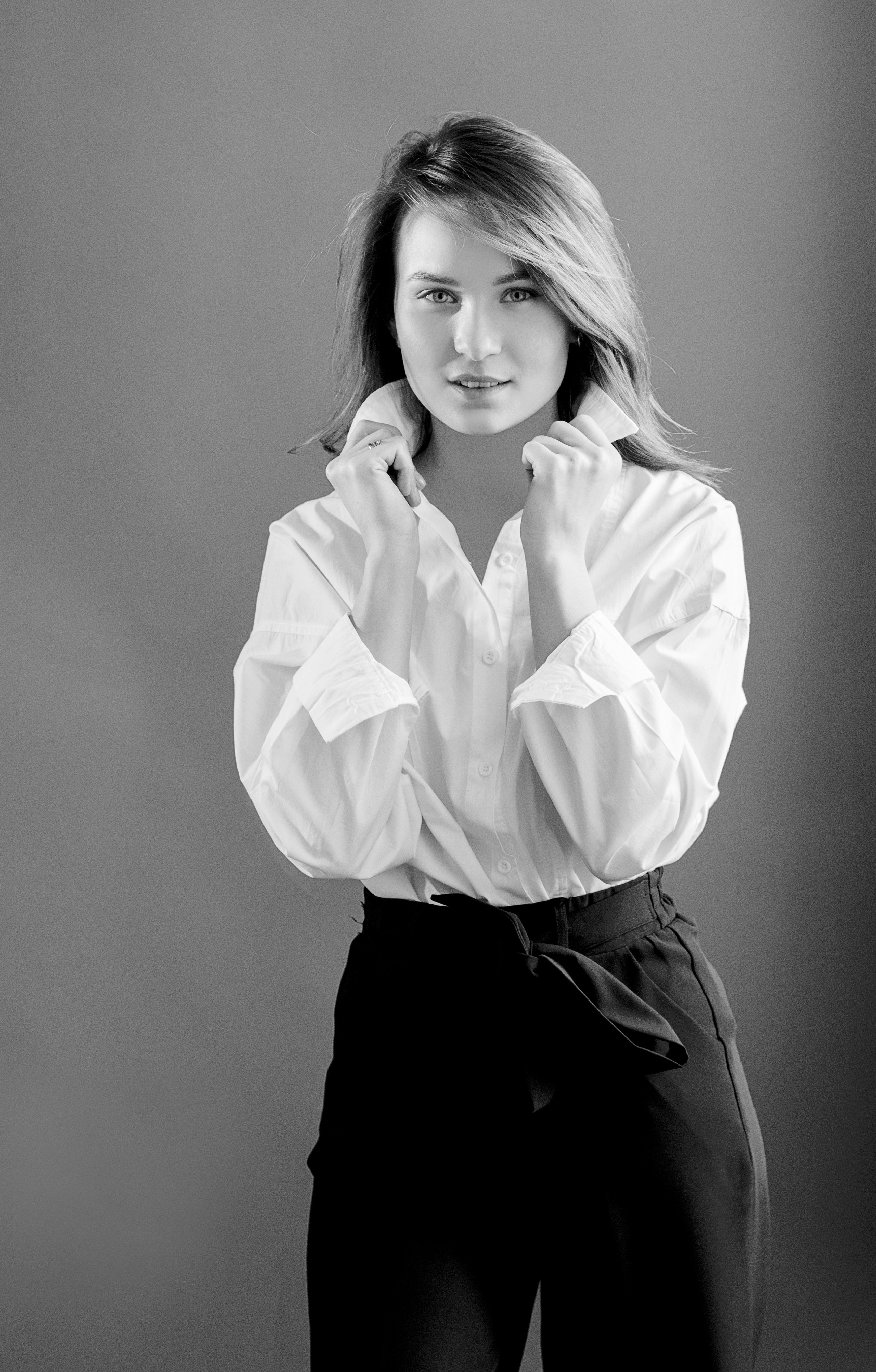 Фотосессия с Алиной в чёрно-белом стиле. Виктория Ларина — Портретный профессиональный фотограф в Иркутске