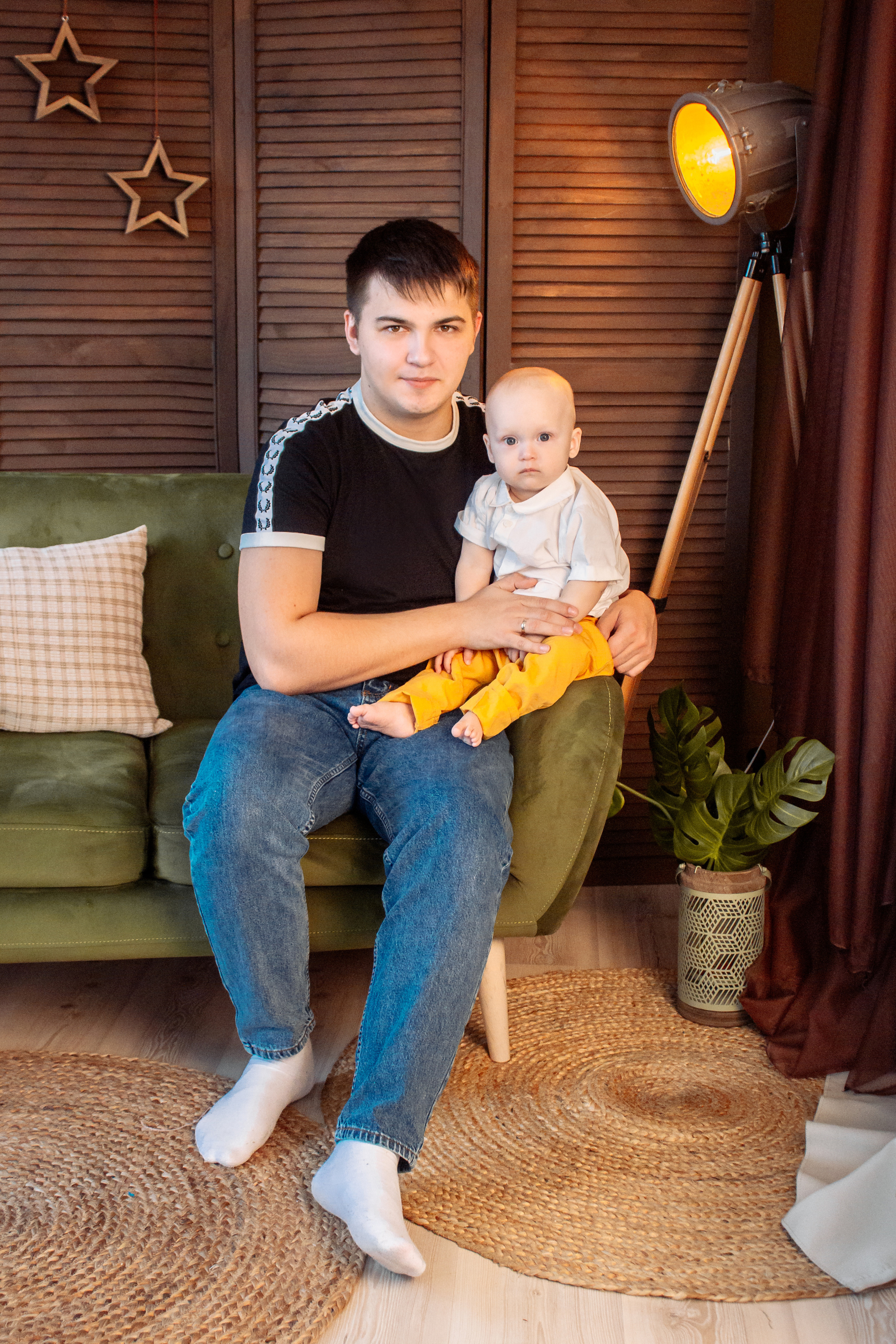 Мирон — 1 годик. «Вперед — к новым свершениям!». Виктория Ларина — Портретный профессиональный фотограф в Иркутске