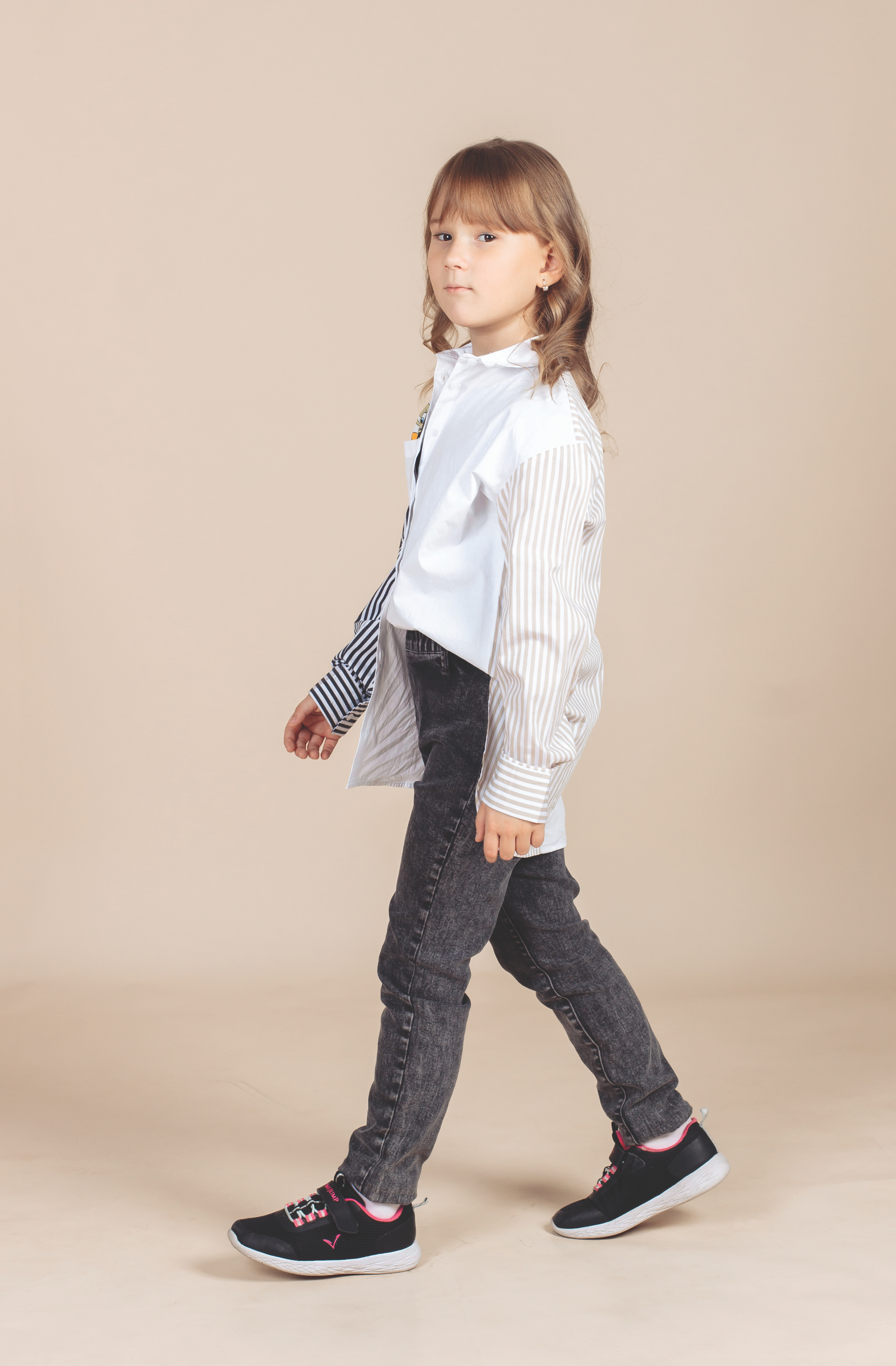 Лукбук. Совместно с Модельной школой и магазином Orby. Виктория Ларина — Портретный профессиональный фотограф в Иркутске